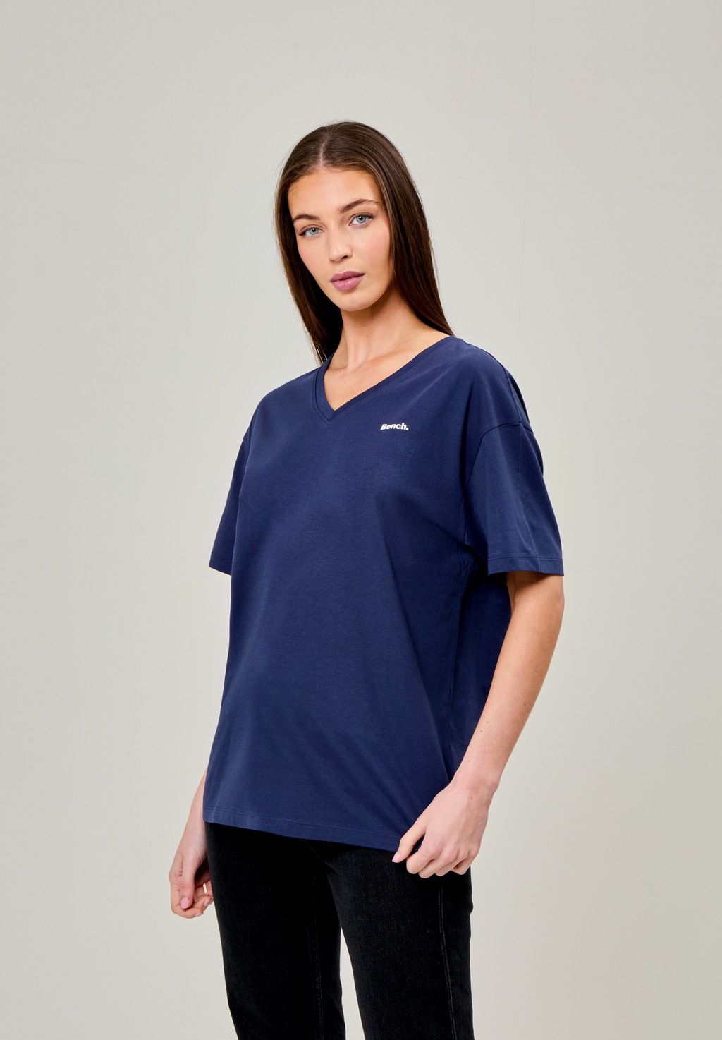 Bench. V-Shirt "HAIZEL" günstig online kaufen