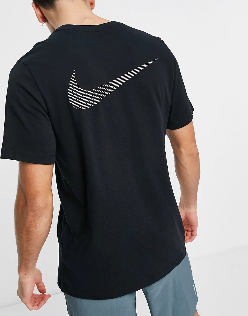 Nike Running – Run Division Dri-FIT – T-Shirt in Schwarz günstig online kaufen