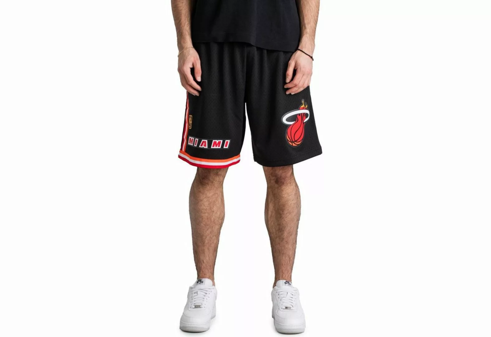 Mitchell & Ness Shorts Mitchell & Ness Miami Heat NBA 2.0 Swingman Shorts günstig online kaufen