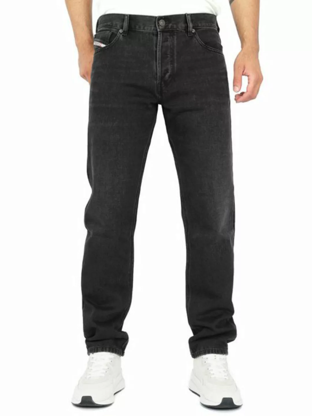 Diesel Straight-Jeans 1995 D-SARK 09B88 günstig online kaufen