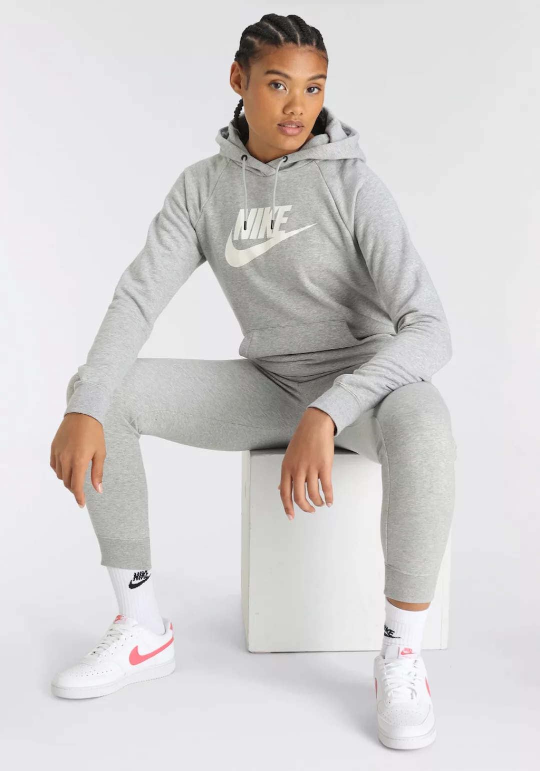 Nike Sportswear Kapuzensweatshirt ESSENTIAL WOMENS FLEECE PULLOVER HOODIE günstig online kaufen