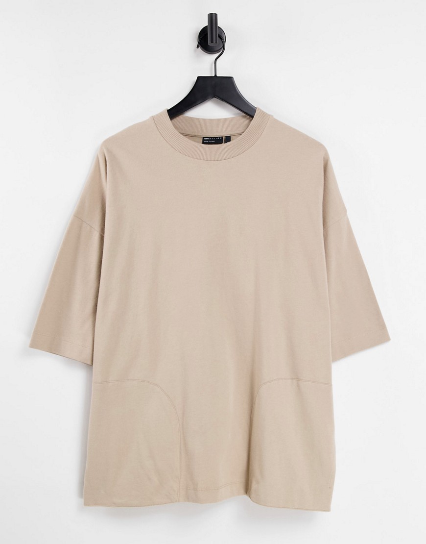 ASOS DESIGN – Oversize-T-Shirt in Beige mit halblangen Ärmeln und Taschen-N günstig online kaufen