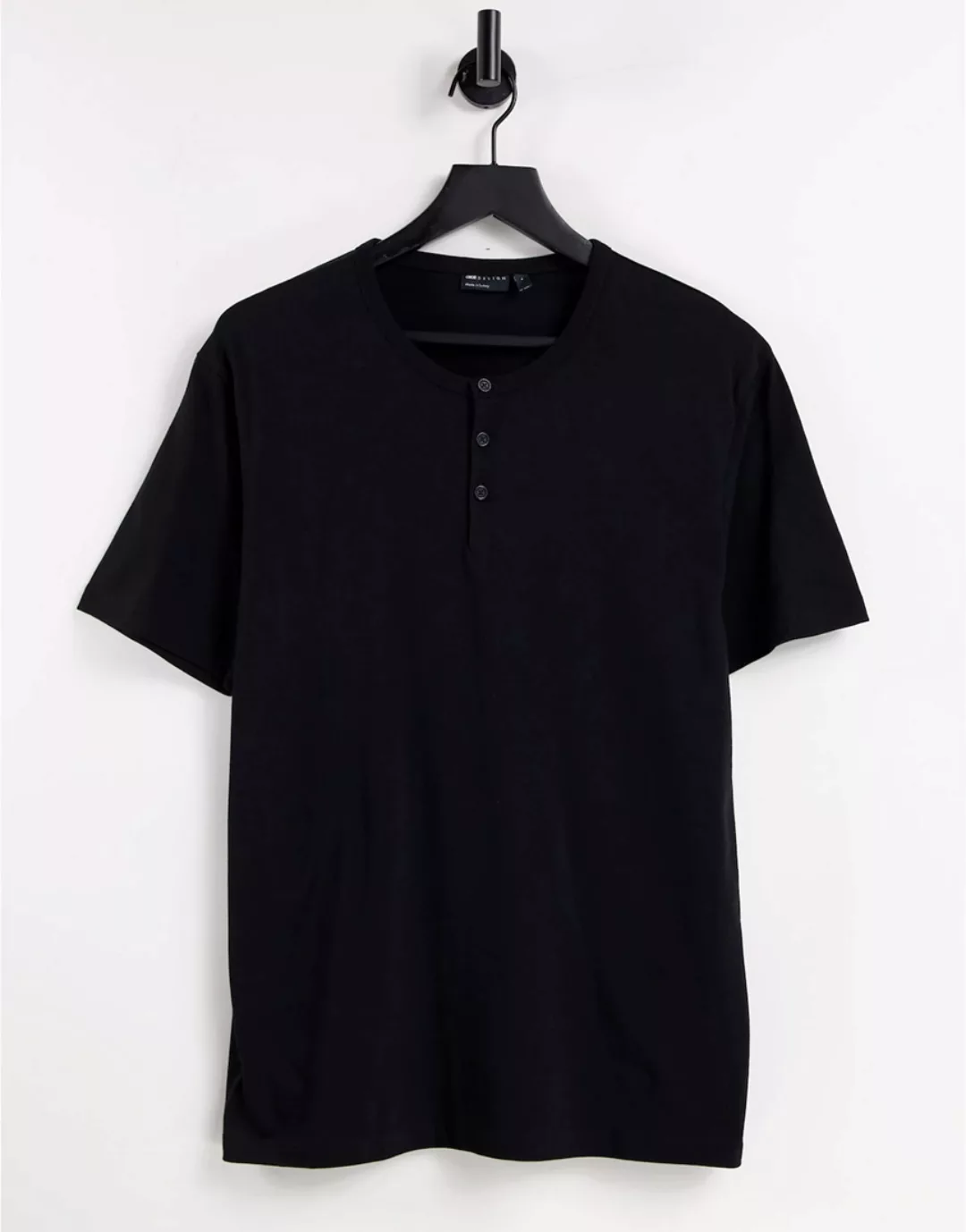 ASOS DESIGN – T-Shirt in Schwarz mit Grandad-Kragen günstig online kaufen