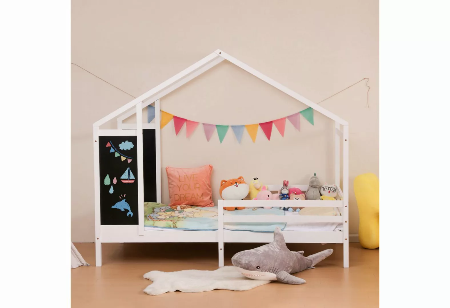 JINPALAY Kinderbett Hausbett aus Kiefer mit Rausfallschutz und Tafel 90 X 1 günstig online kaufen