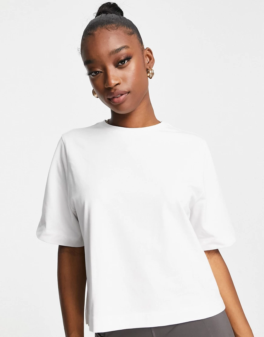 ASOS 4505 – Rest Day – Kastiges Oversize-T-Shirt aus Bio-Baumwolle-Weiß günstig online kaufen