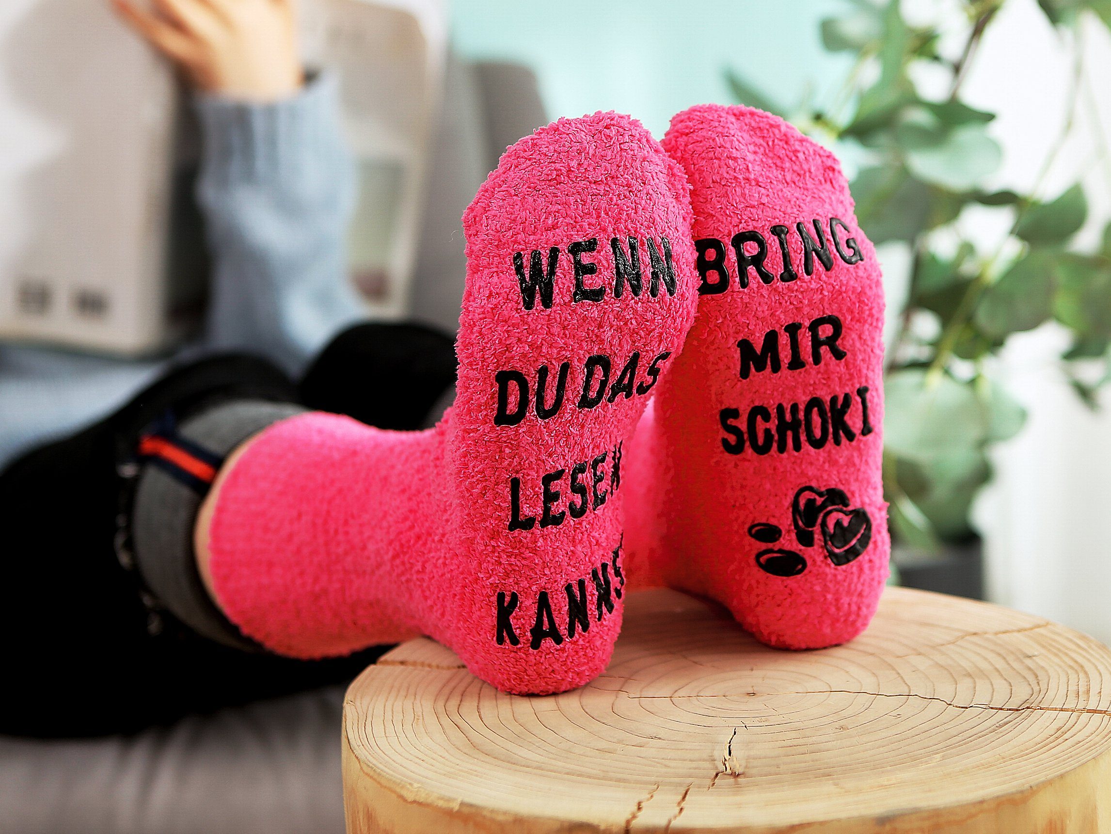 Lucadeau Kuschelsocken mit Spruch "bring mir günstig online kaufen