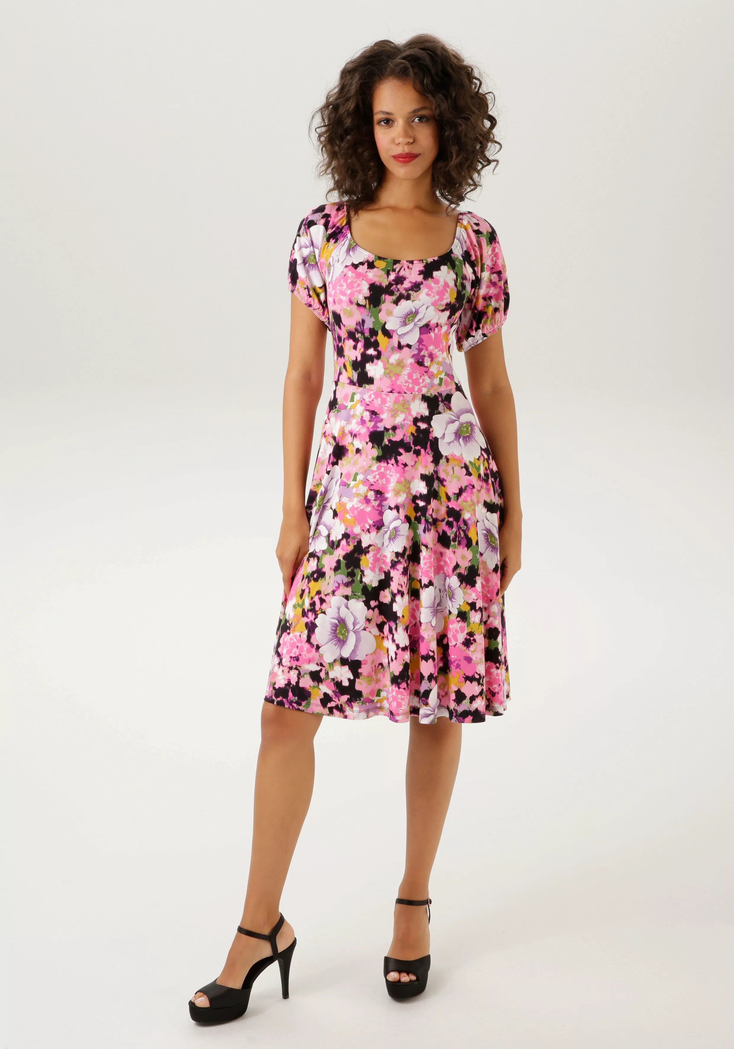 Aniston CASUAL Sommerkleid, mit farbenfrohem Blumendruck - jedes Teil ein U günstig online kaufen