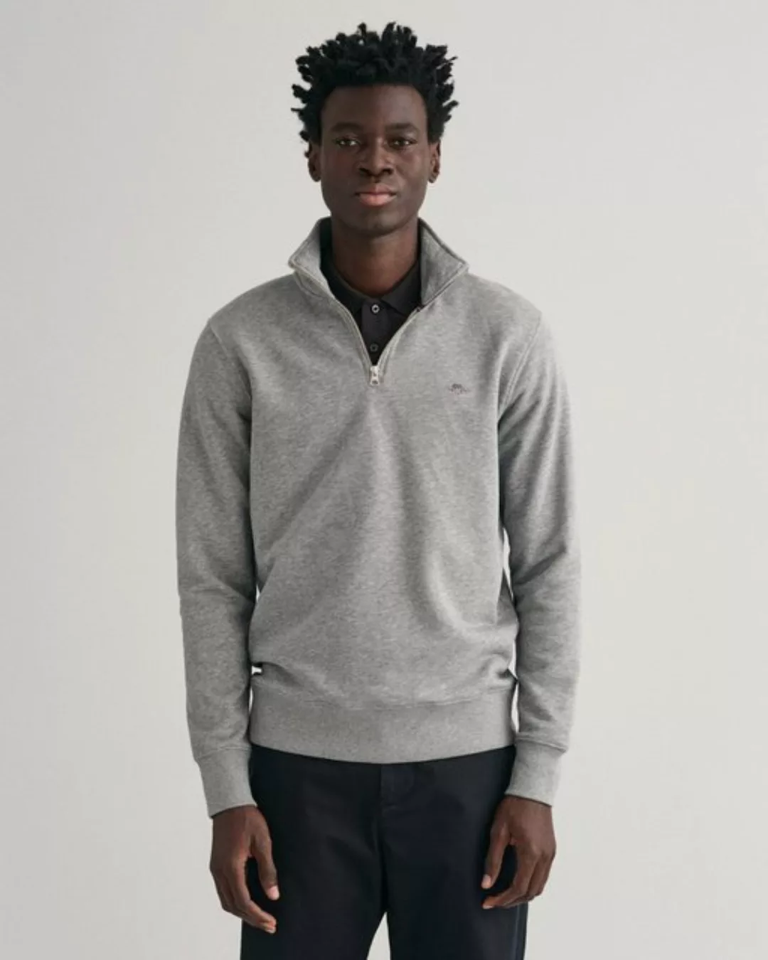 Gant Sweatshirt REG SHIELD HALF ZIP SWEAT mit Logostickerei auf der Brust günstig online kaufen