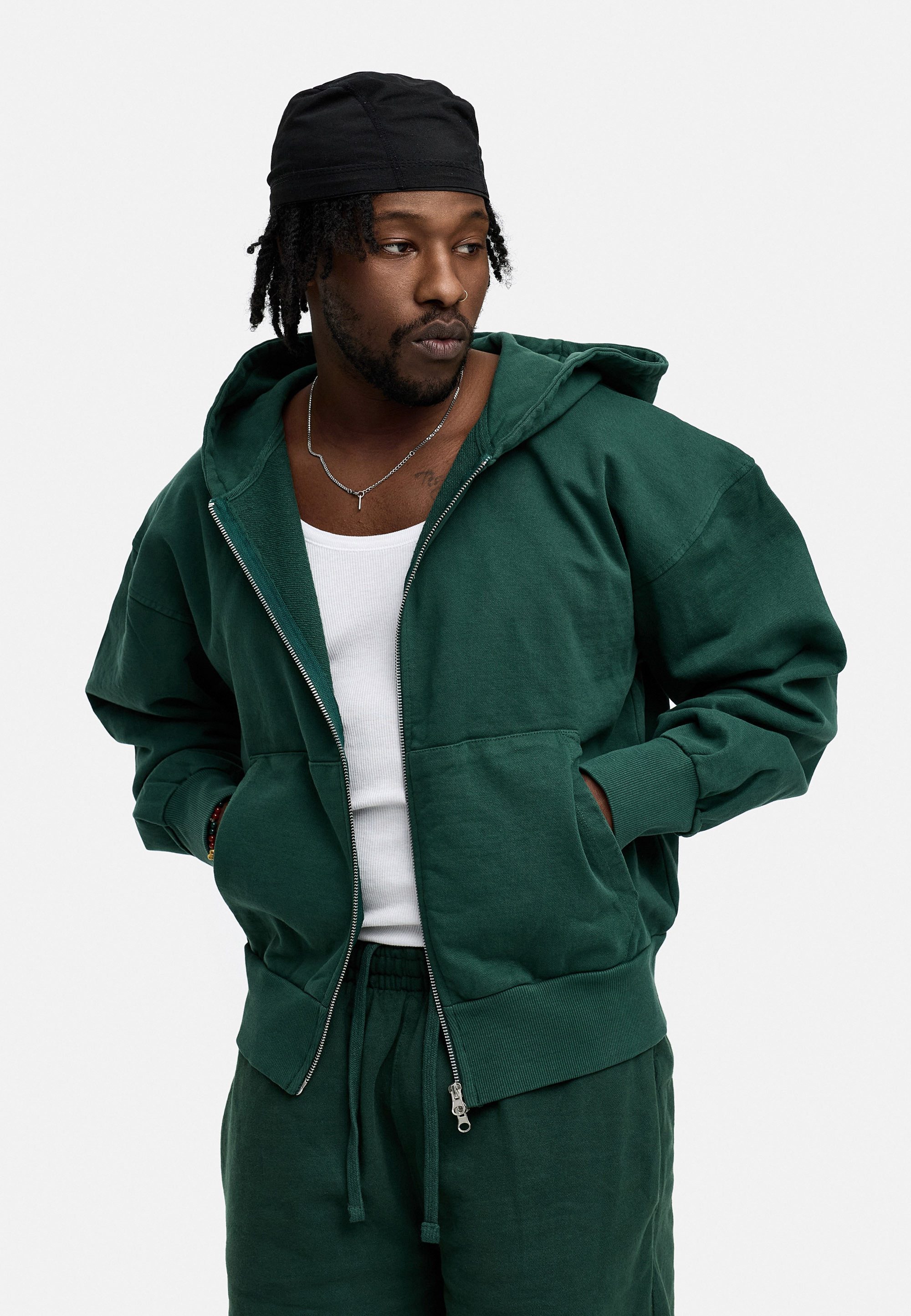 BEHYPE STUDIOS Kapuzensweatjacke IM OVERSIZE BOXY-FIT, günstig online kaufen