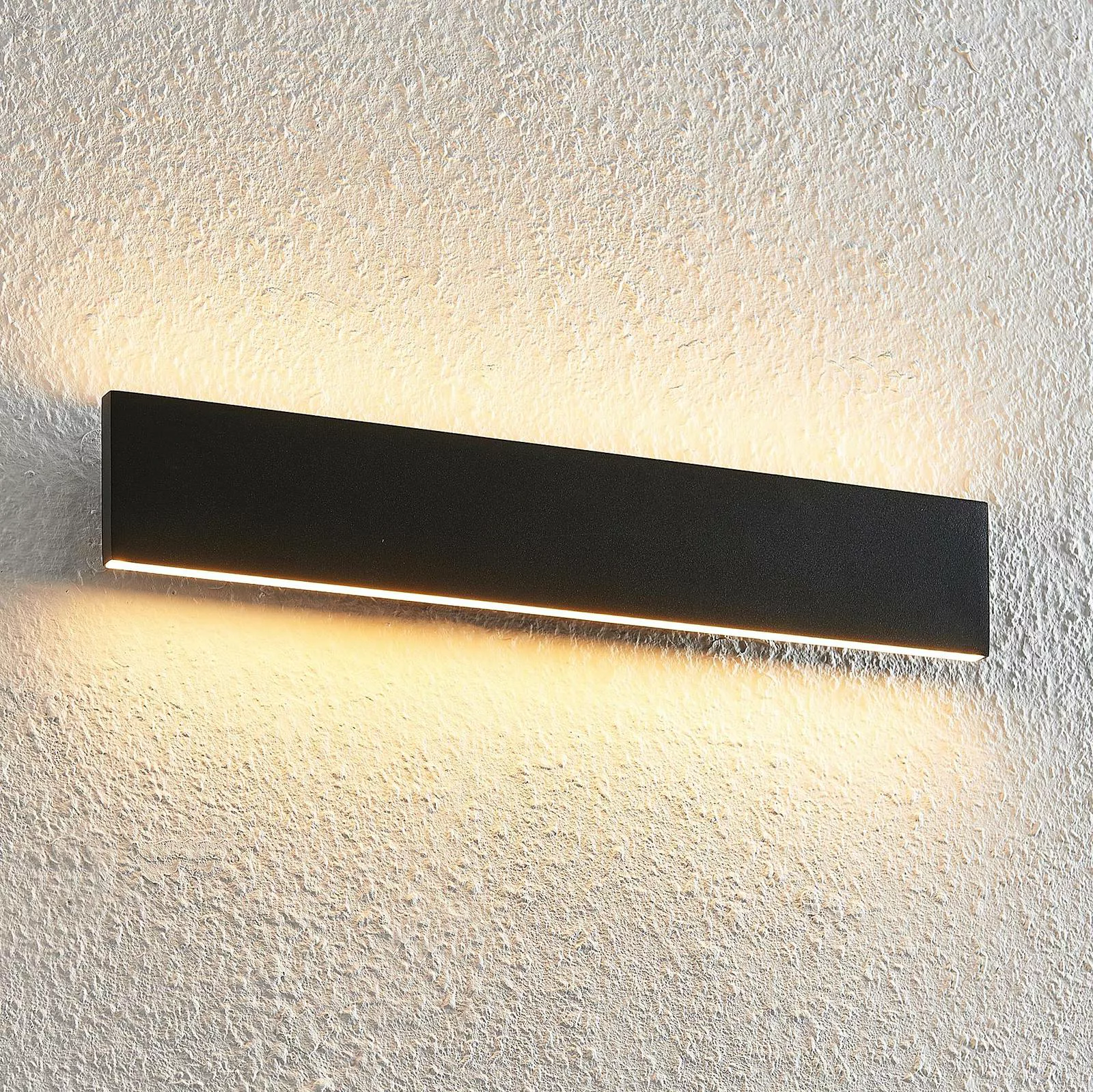 Lindby LED-Wandlampe Ignazia, 47cm, schwarz, Metall, up/down günstig online kaufen