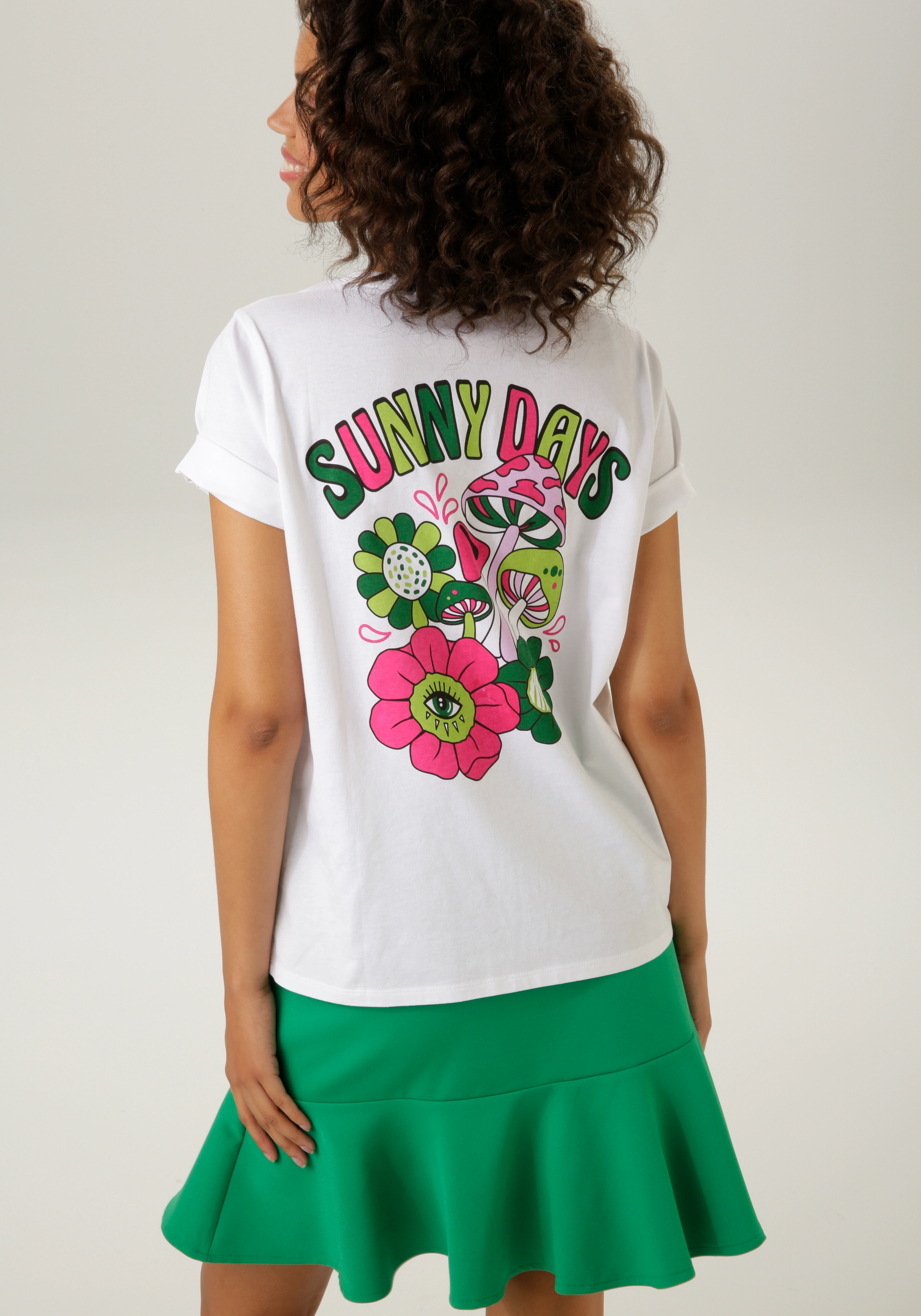Aniston CASUAL T-Shirt, mit phantasievoll bedrucktem Rücken- NEUE KOLLEKTIO günstig online kaufen