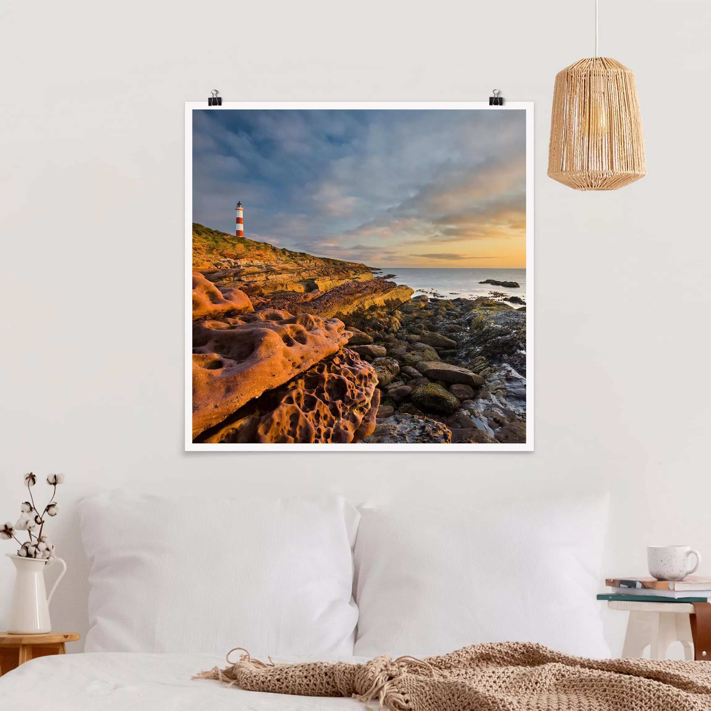 Poster Strand - Quadrat Tarbat Ness Leuchtturm und Sonnenuntergang am Meer günstig online kaufen