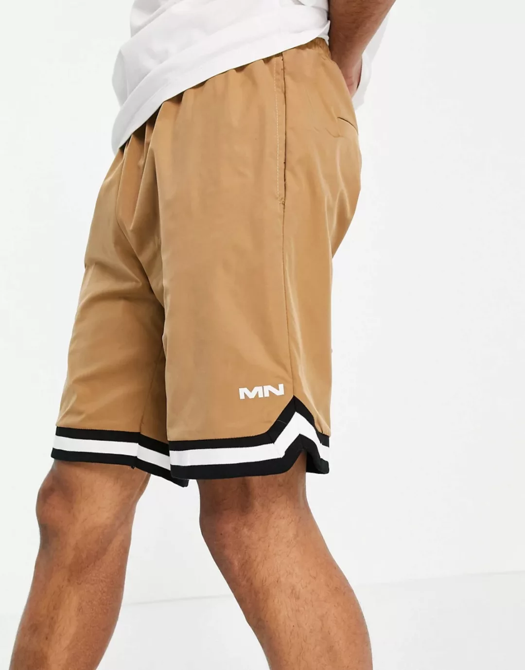 Mennace – Basketballshorts aus Nylon mit Banddesign-Neutral günstig online kaufen