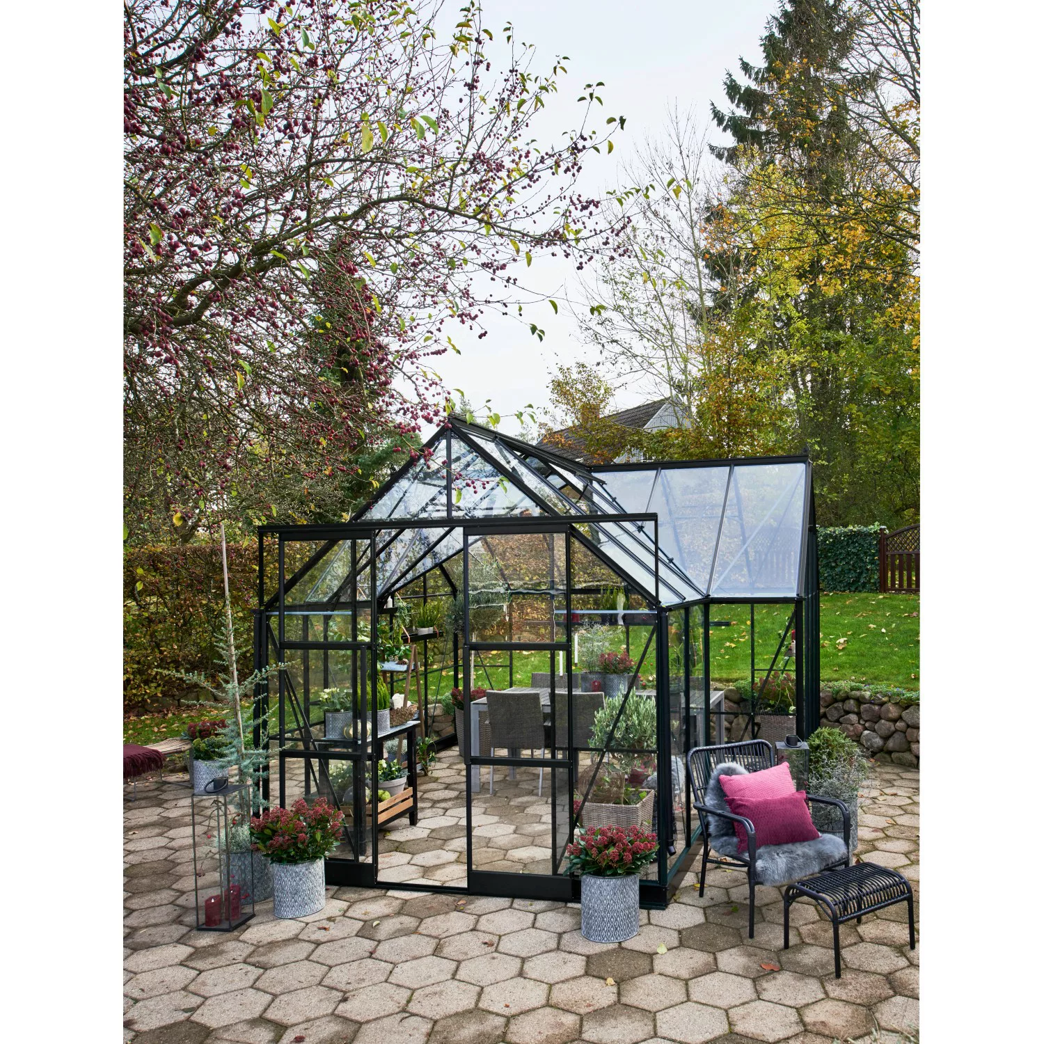 Halls Gewächshaus Garden Room 3mm ESG Schwarz 12,9 m² inkl. Fundamentrahmen günstig online kaufen