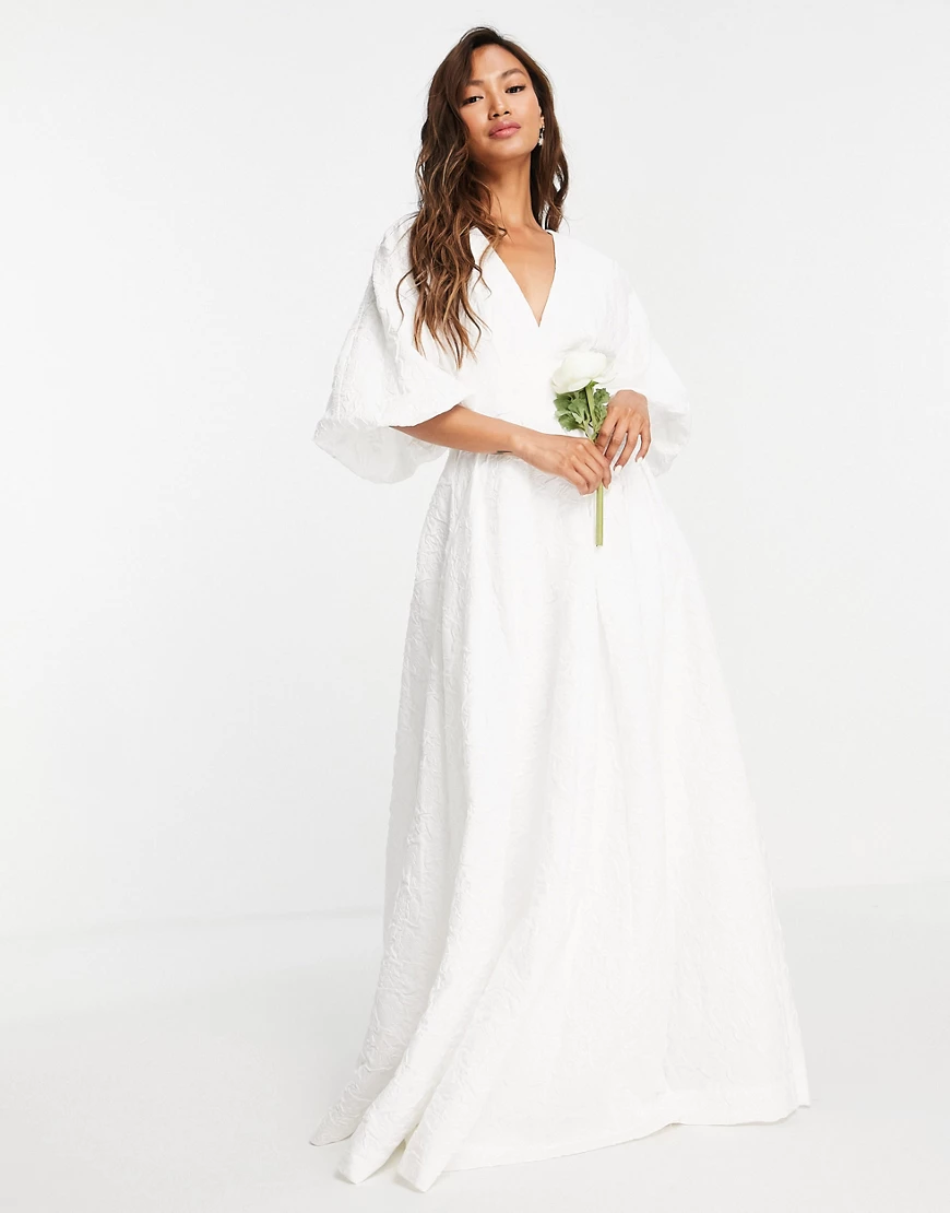 ASOS EDITION – Winnie – Brautkleid mit plissierter Taille und Blumenstruktu günstig online kaufen