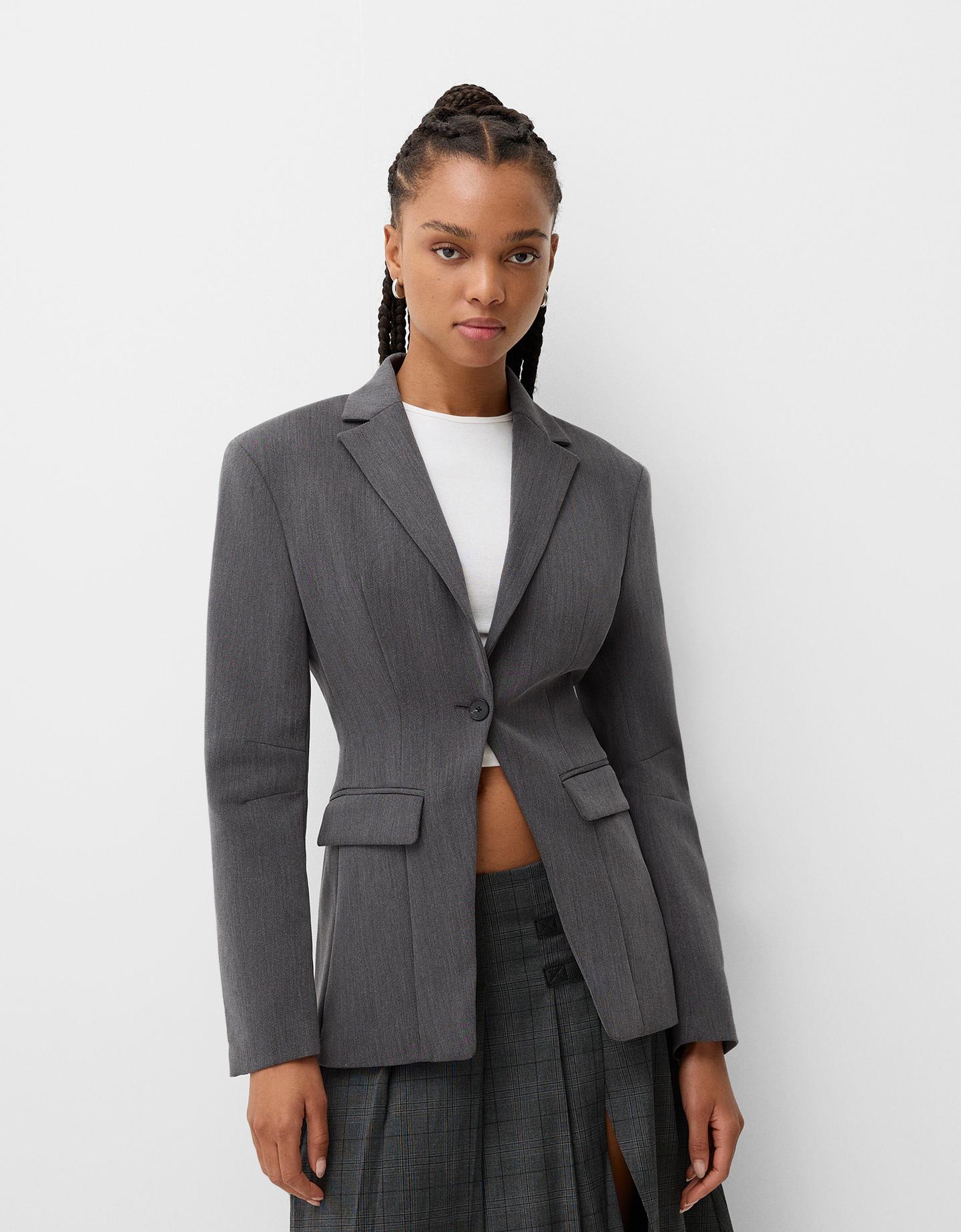 Bershka Figurbetonter Blazer Mit Taschen Damen L Grau günstig online kaufen