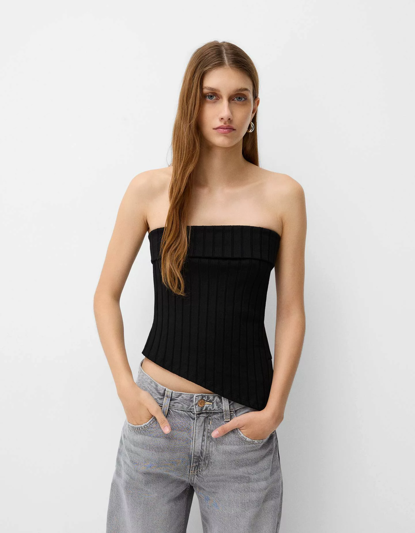 Bershka Bandeau-Top Mit Seitlichem Schlitz Damen S Schwarz günstig online kaufen