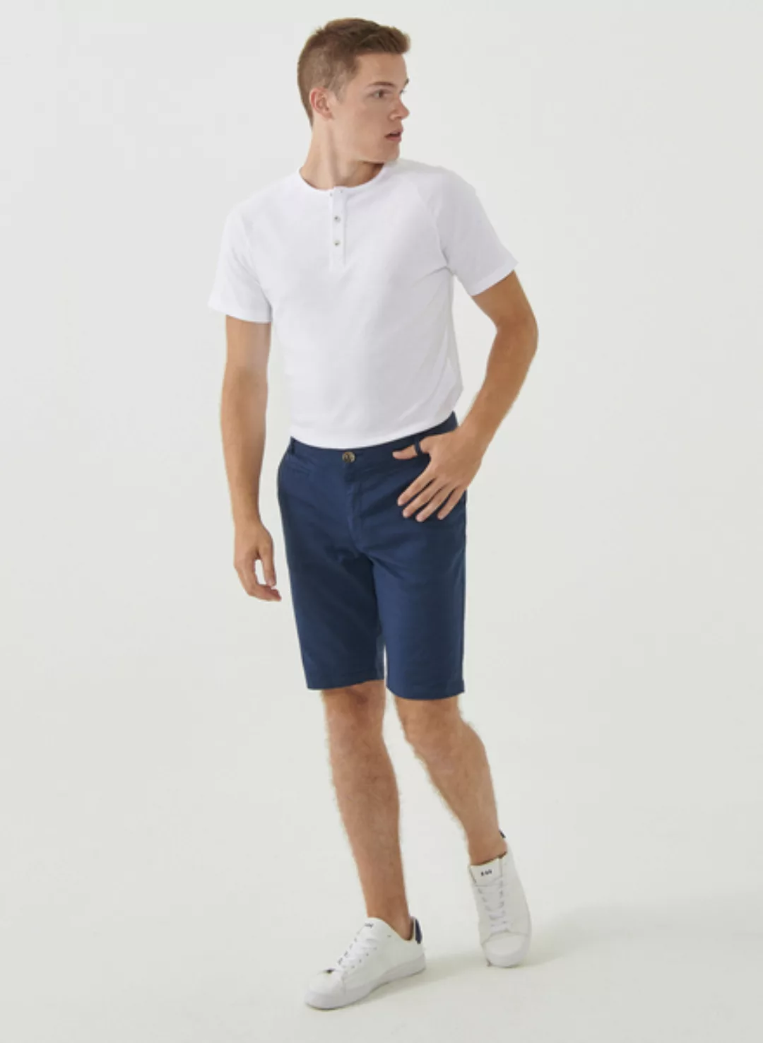 Slim Chino-shorts Aus Bio-baumwolle günstig online kaufen