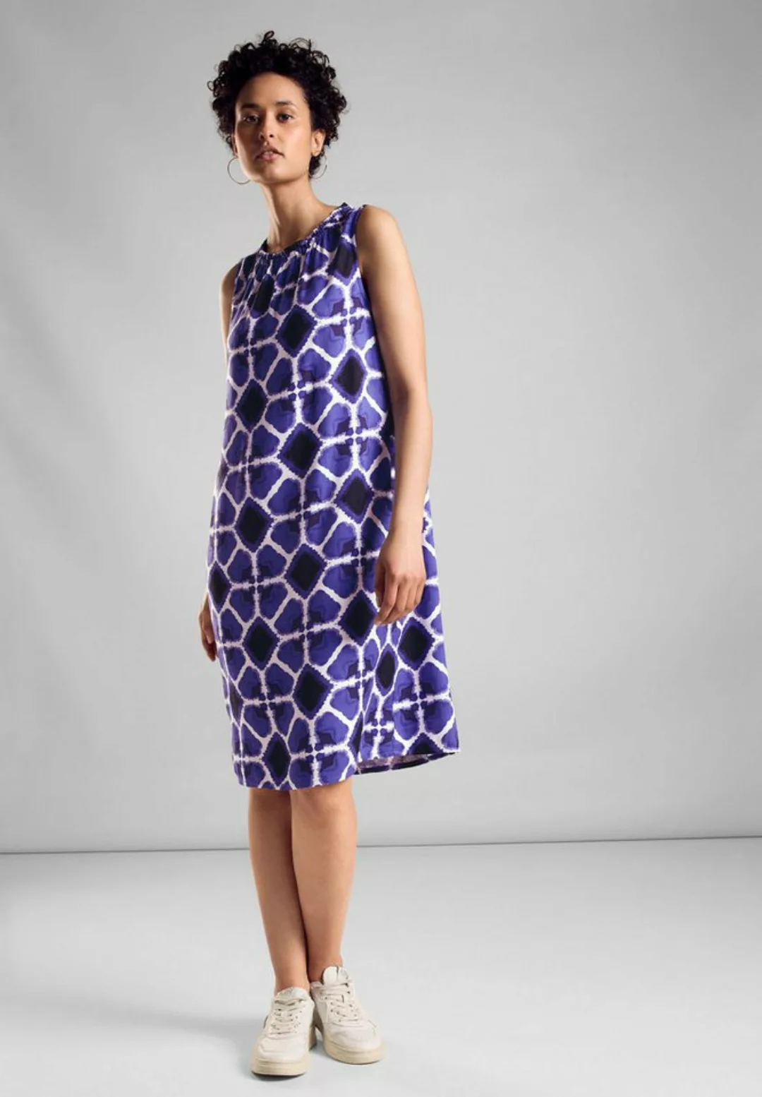 STREET ONE Sommerkleid Street One Viskose Print Kleid in Violet Blue (1-tlg günstig online kaufen