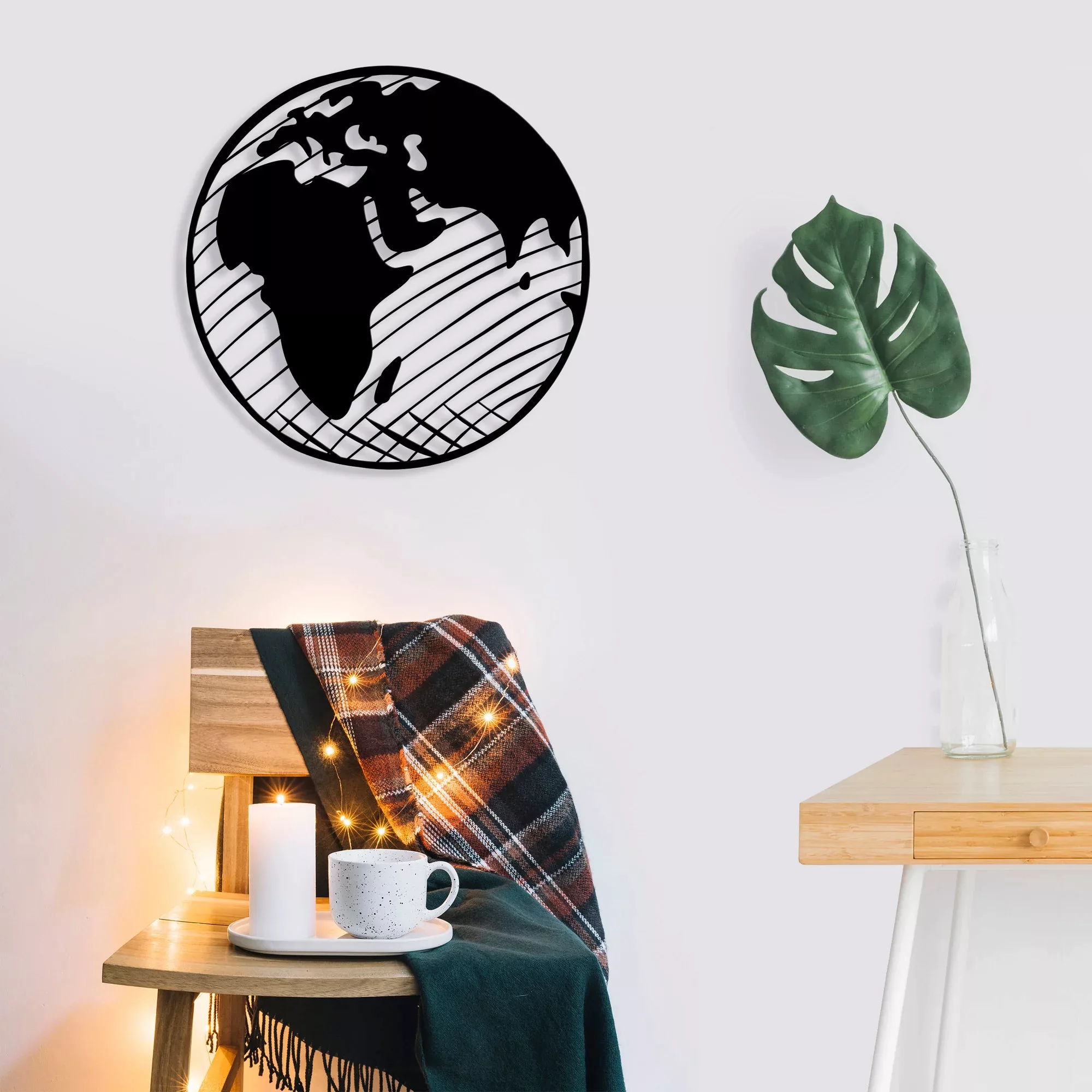 Decortie | Wanddekoration Our Planet günstig online kaufen