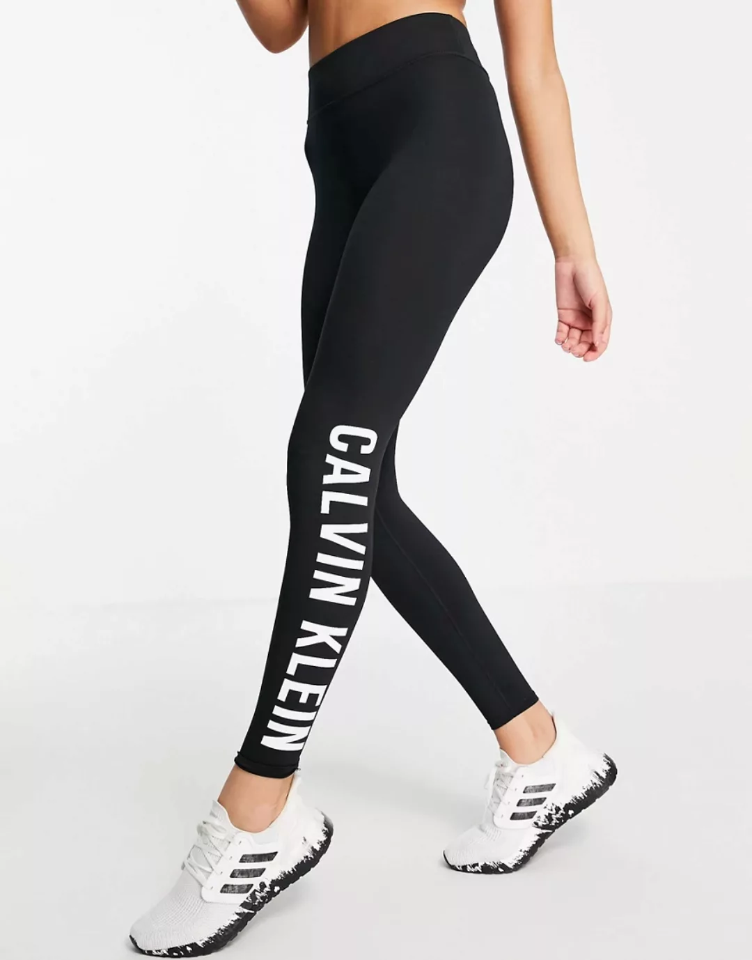 Calvin Klein Performance – Schwarze Leggings mit Logo günstig online kaufen