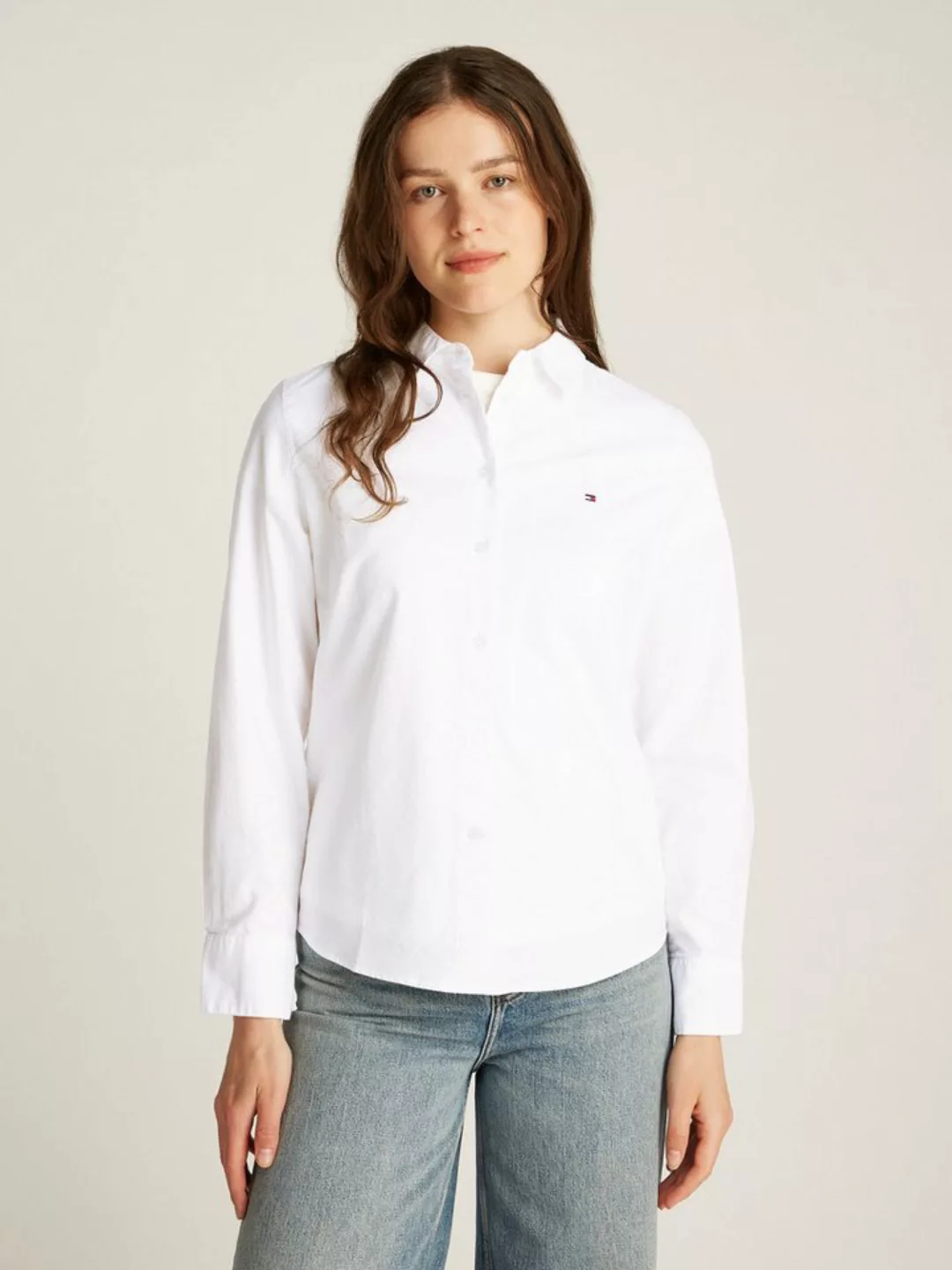 Tommy Hilfiger Hemdbluse STRETCH OXFORD REGULAR SHIRT mit Logostickerei günstig online kaufen