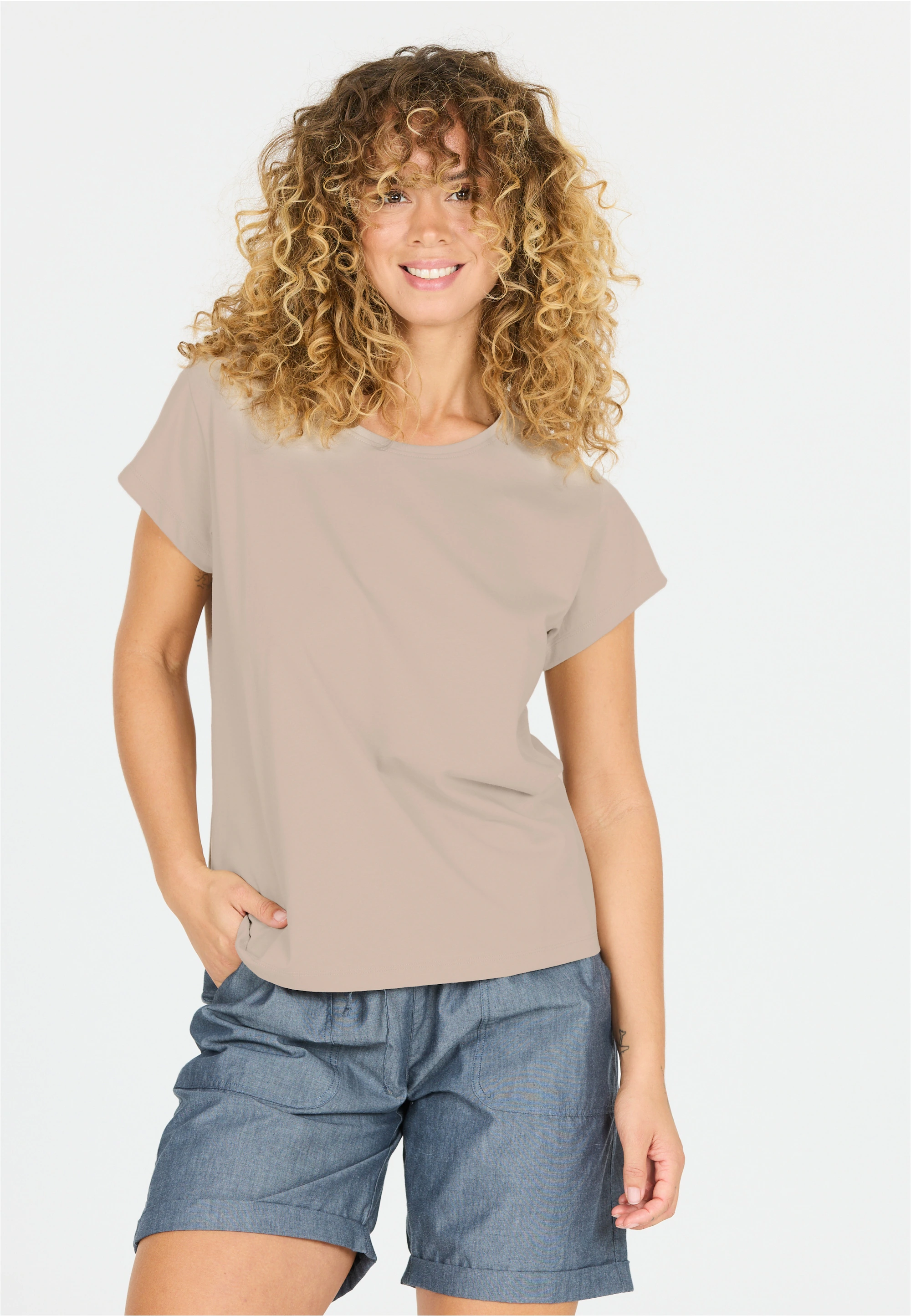 CRUZ Funktionsshirt "Highmore", im smarten Basic-Look aus reiner Baumwolle günstig online kaufen