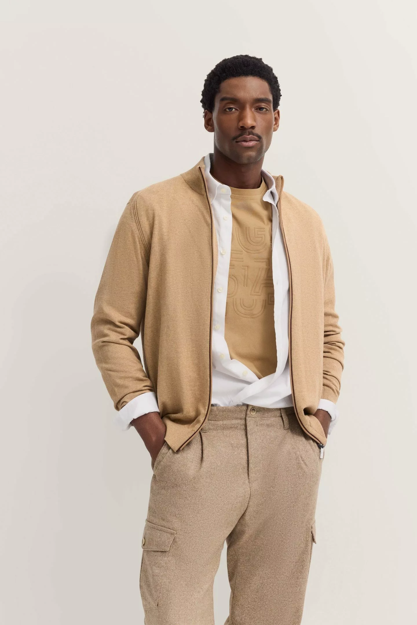 bugatti Strickjacke Regular Fit mit Reißverschluss günstig online kaufen