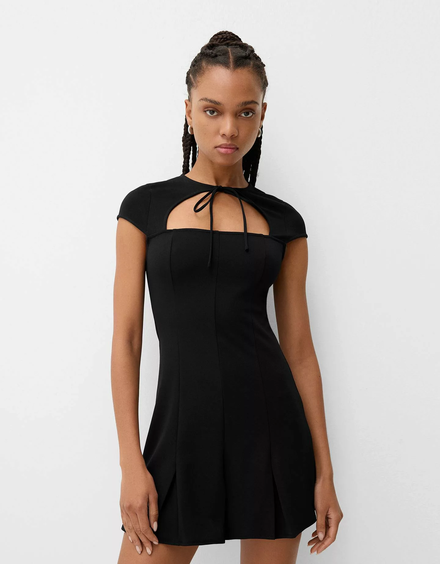 Bershka Minikleid Mit Kurzen Ärmeln Damen S Schwarz günstig online kaufen