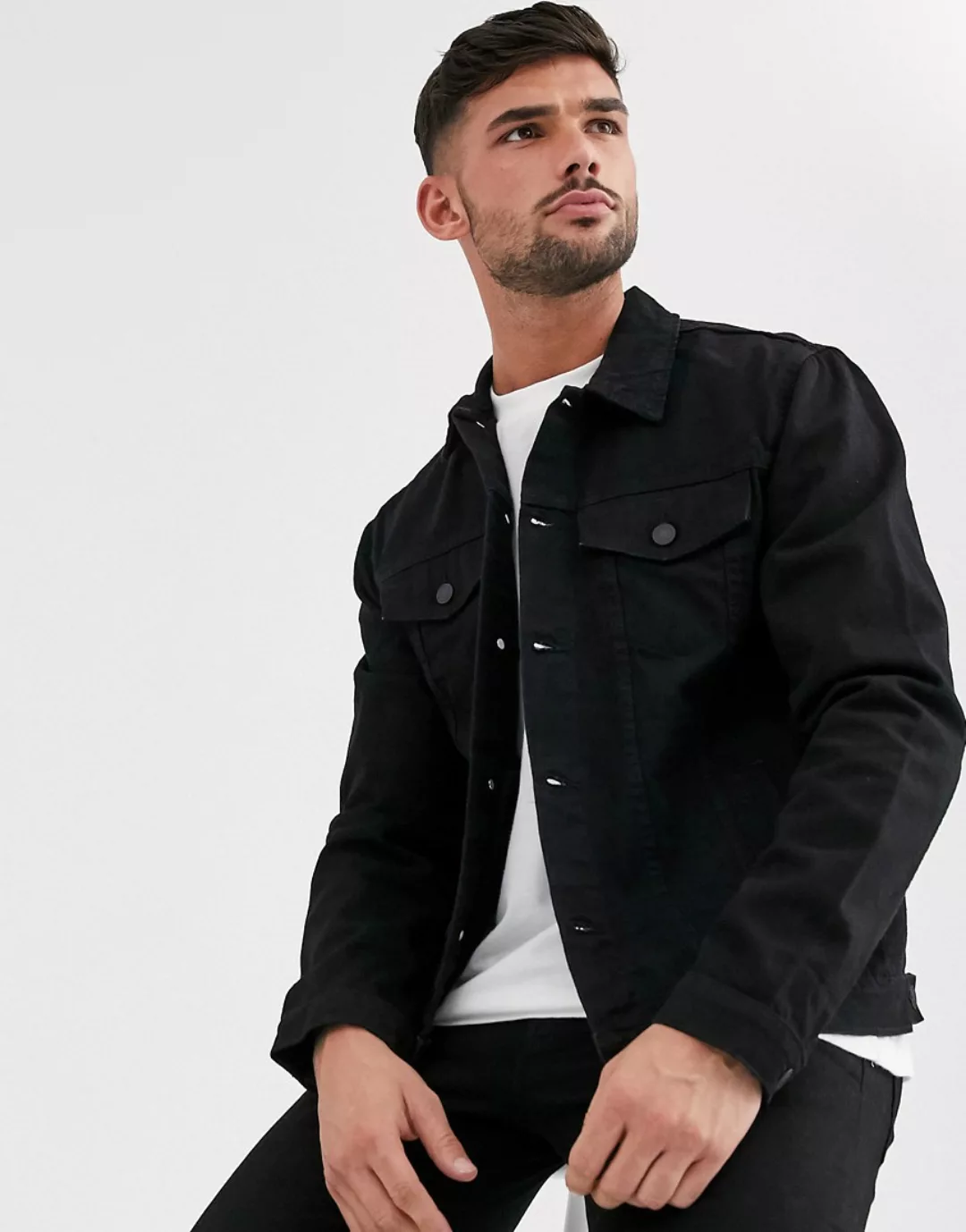 New Look – Jeansjacke in normaler Passform und verwaschenem Schwarz günstig online kaufen
