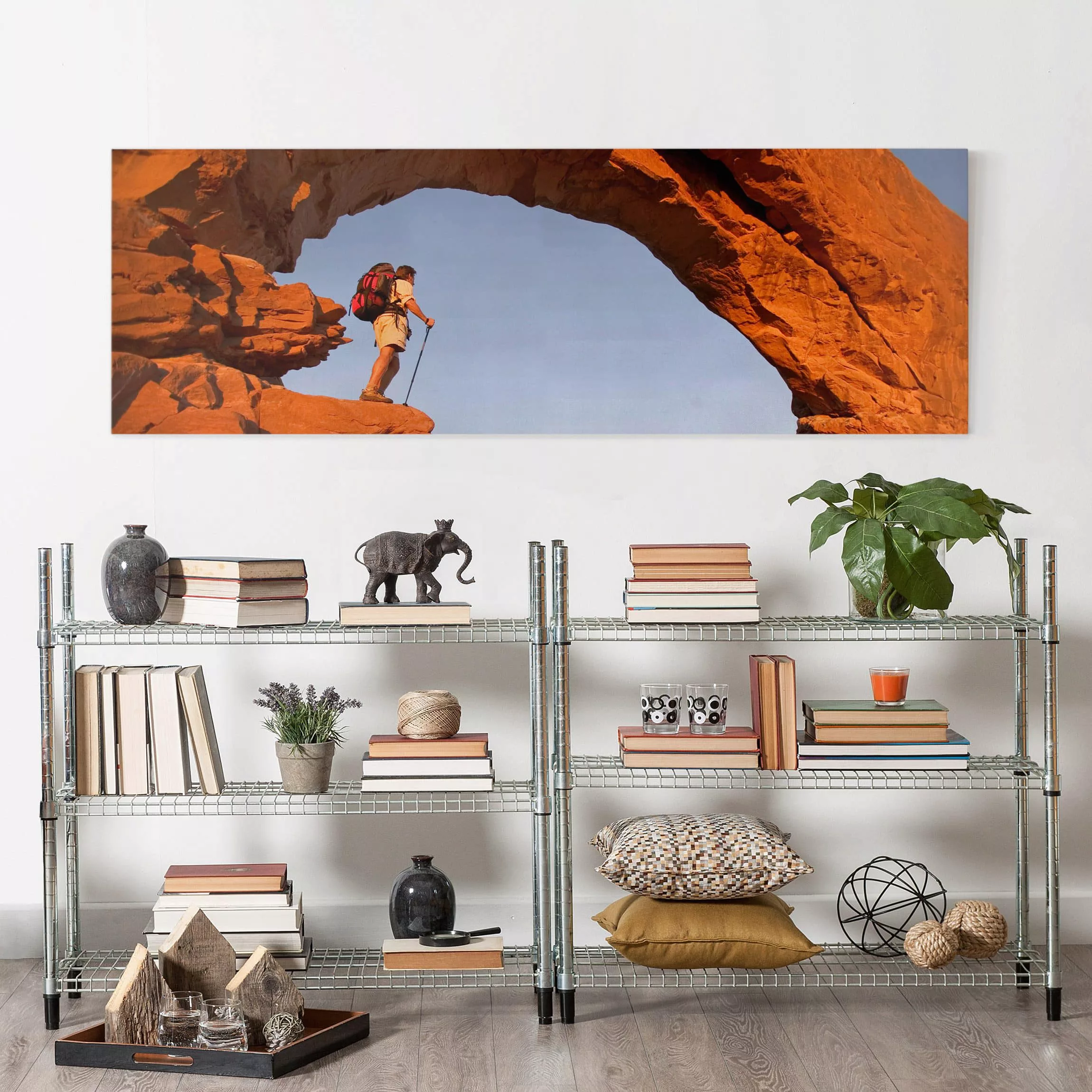 Leinwandbild Portrait - Panorama Wanderung durch den Canyon günstig online kaufen