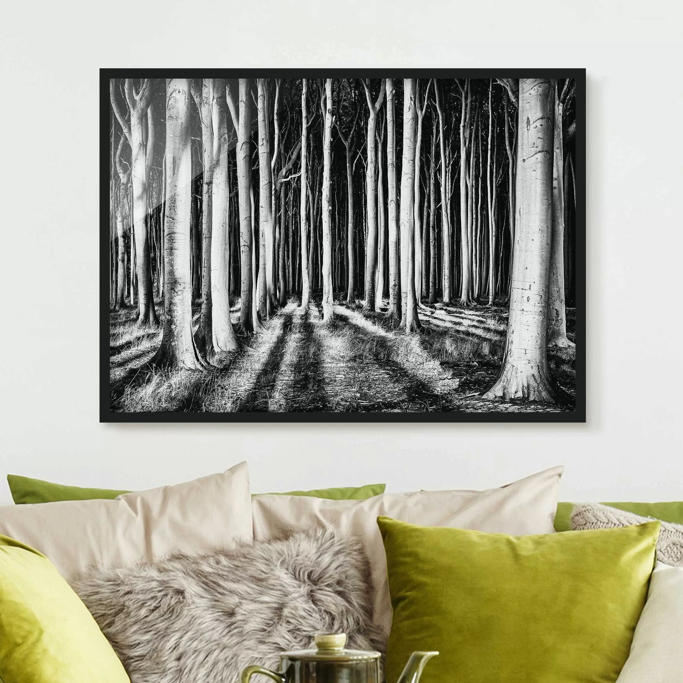 Bild mit Rahmen Schwarz-Weiß - Querformat Geisterwald günstig online kaufen
