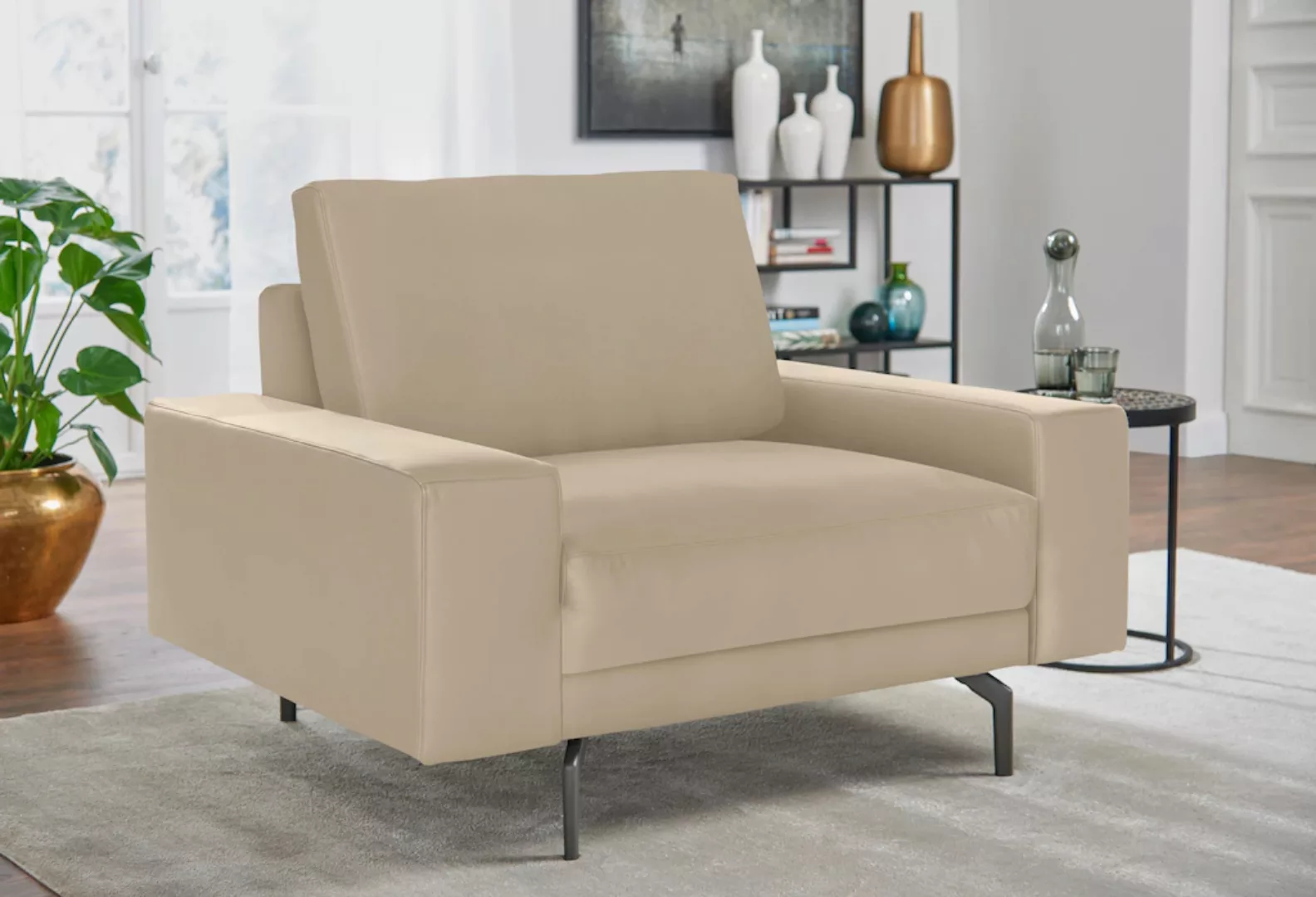 hülsta sofa Sessel "hs.450", Armlehne breit niedrig, Alugussfüße in umbragr günstig online kaufen
