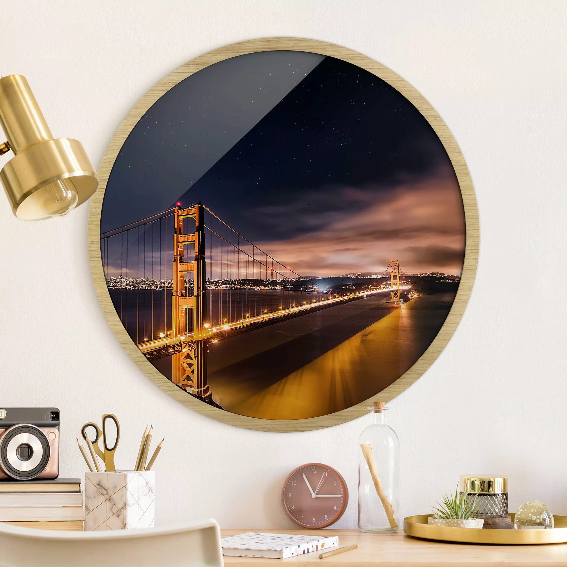 Rundes Gerahmtes Bild Golden Gate to Stars günstig online kaufen