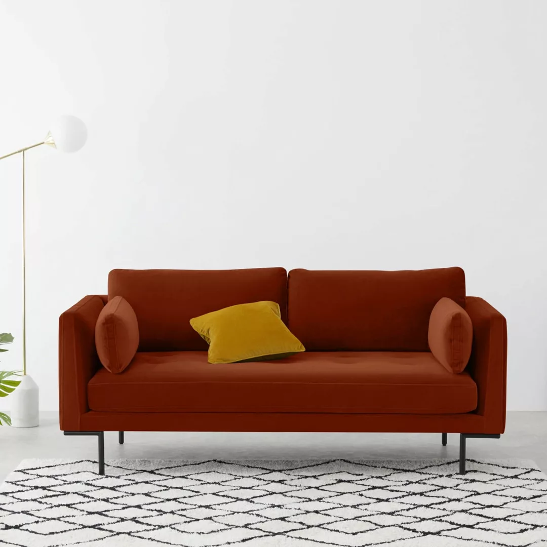 Harlow grosses 2-Sitzer Sofa, Samt in Ziegelrot - MADE.com günstig online kaufen