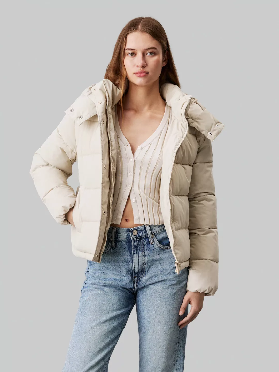 Calvin Klein Jeans Steppjacke "MATTE MONOLOGO ND SHORT PUFFER", mit Kapuze, günstig online kaufen