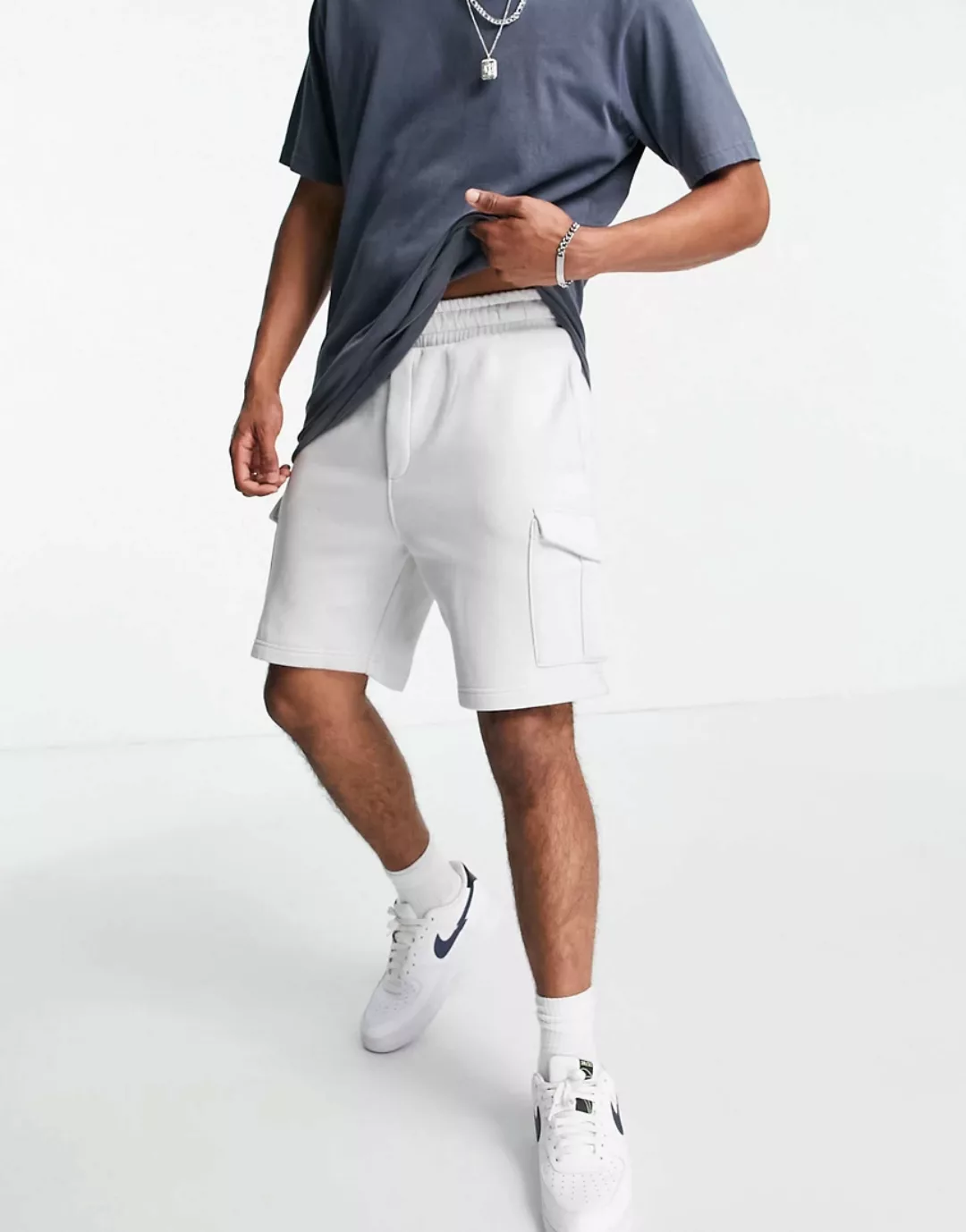 Jack & Jones – Core – Sweatshorts mit Taschen in Grau, Kombiteil günstig online kaufen