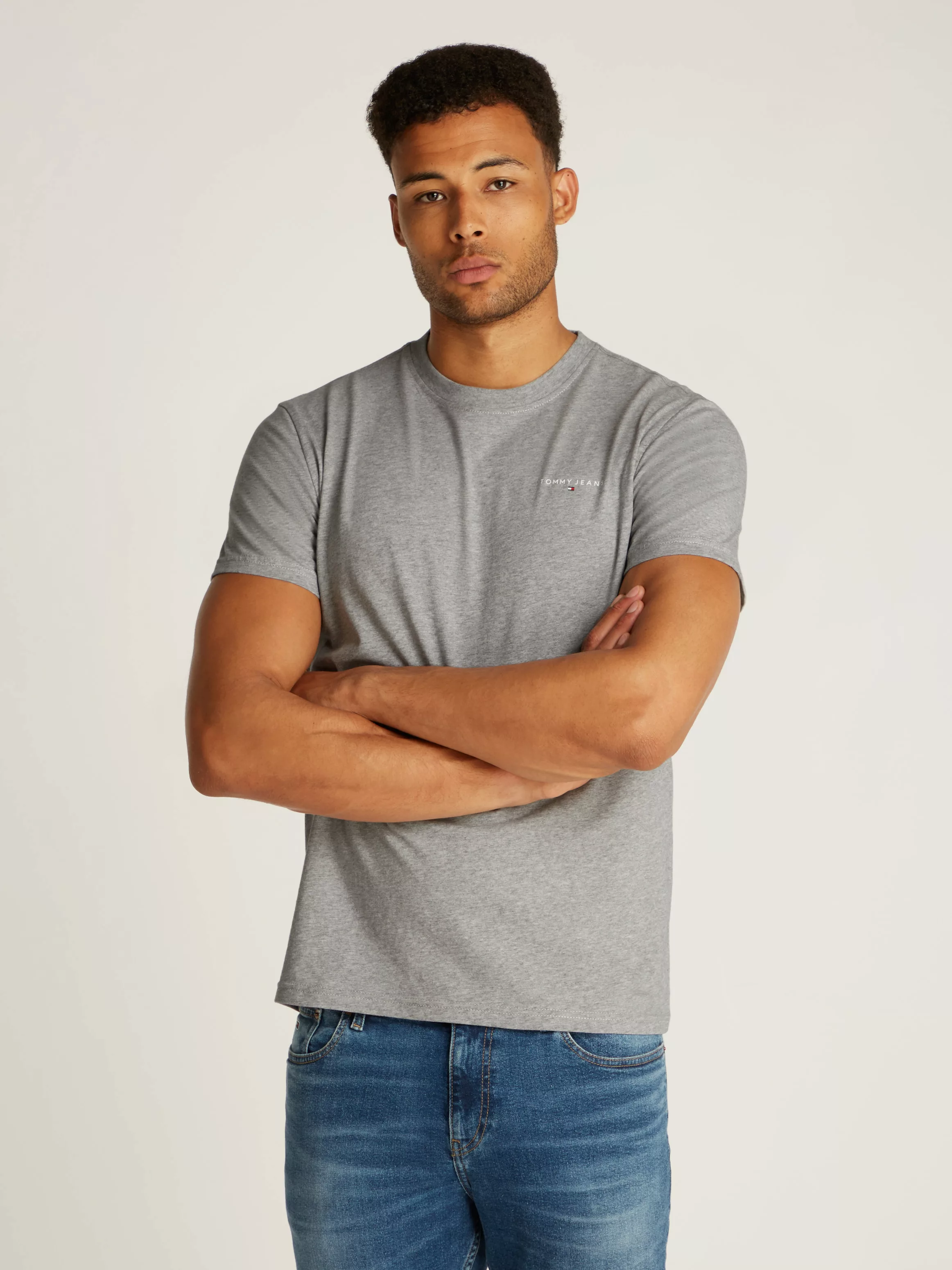 Tommy Jeans Plus Rundhalsshirt "TJM SLIM LINEAR CHEST SS TEE EXT", in Große günstig online kaufen