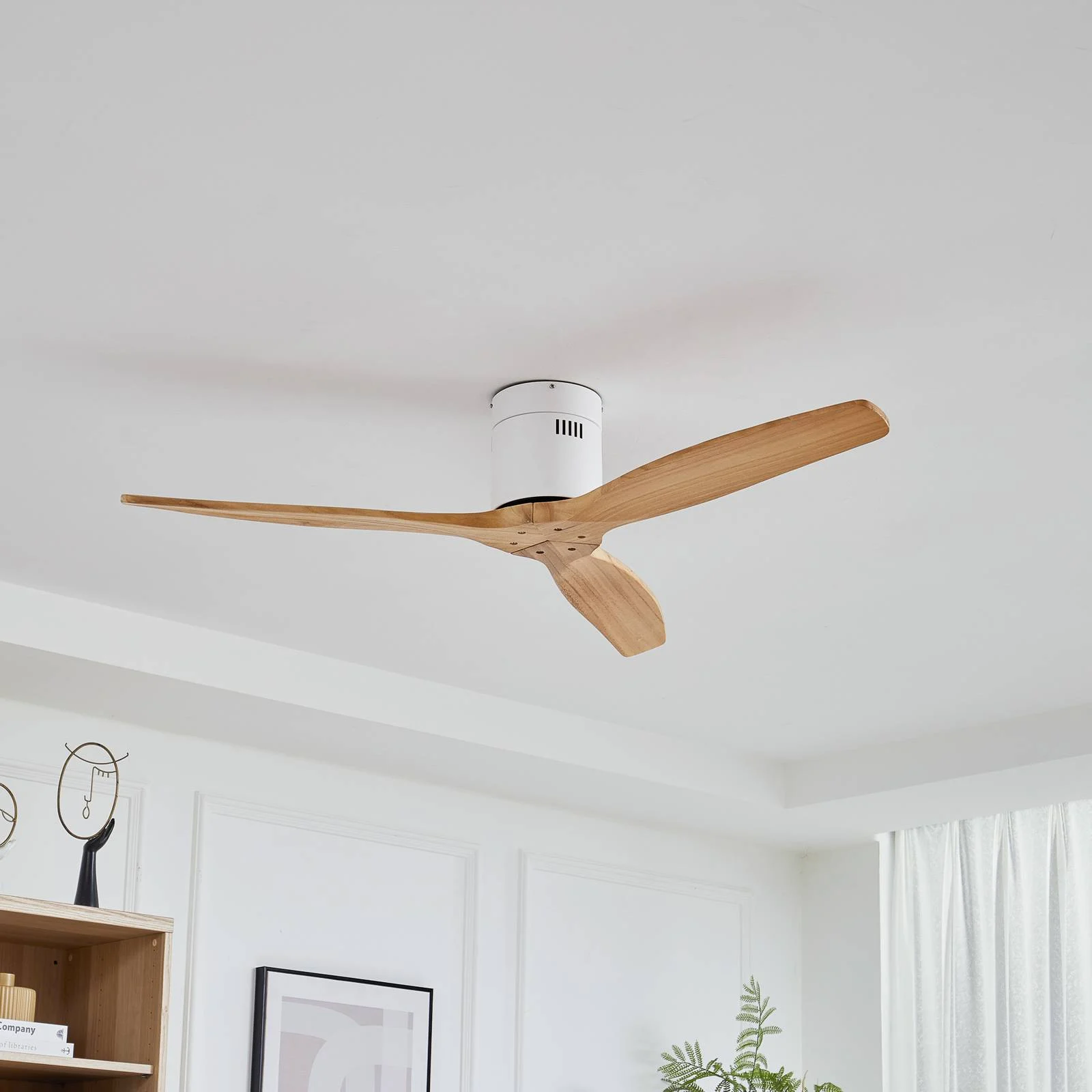 Lucande Deckenventilator Vindur, weiß, Holz, DC, leise günstig online kaufen