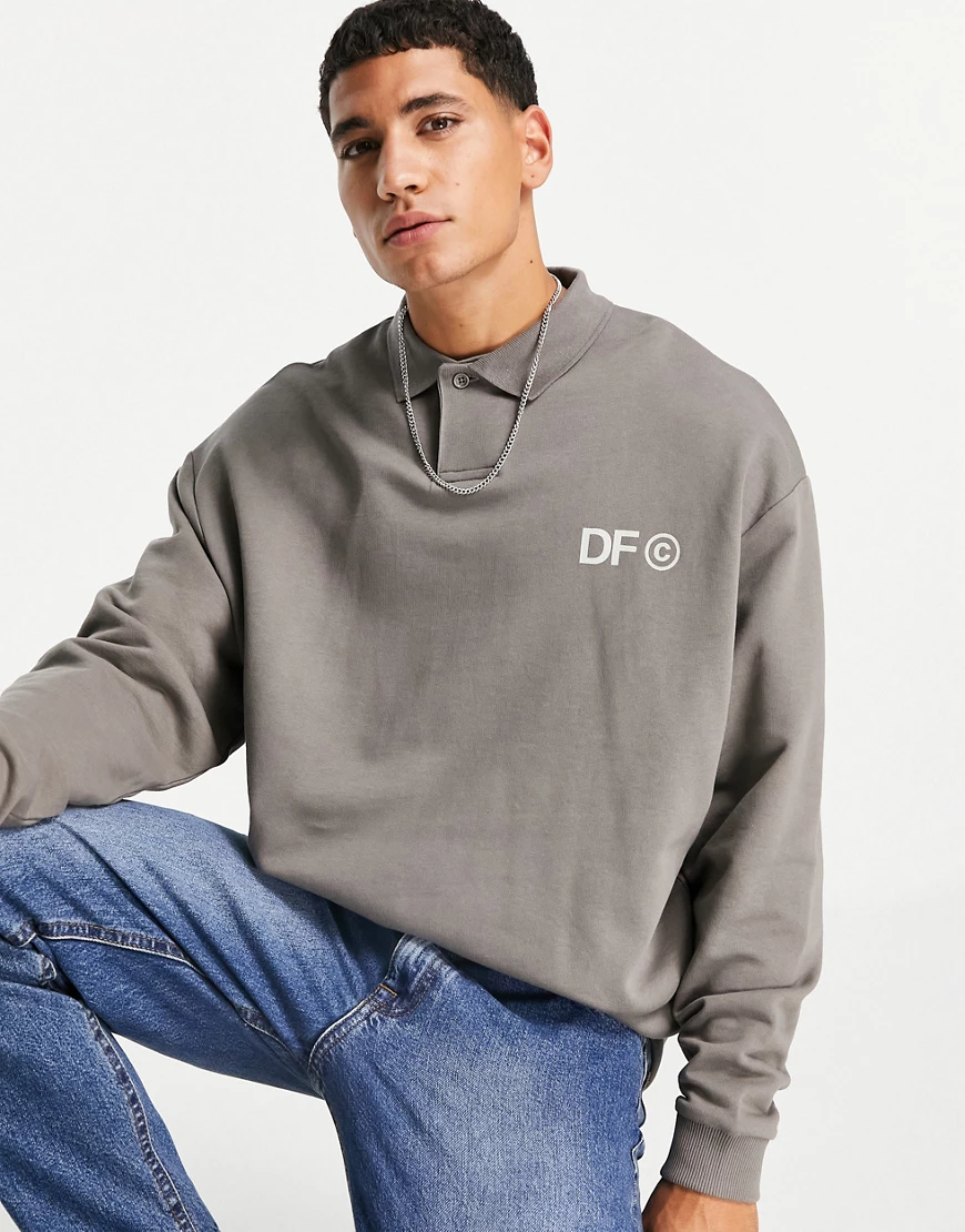 ASOS – Dark Future – Schweres Oversize-Polohemd in Grau mit Logoprint günstig online kaufen