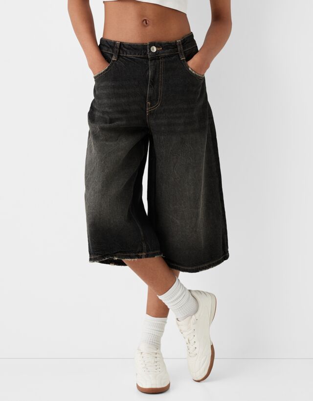 Bershka Jort-Bermudas Aus Denim Im Baggy-Stil Bskteen 42 Schwarz günstig online kaufen