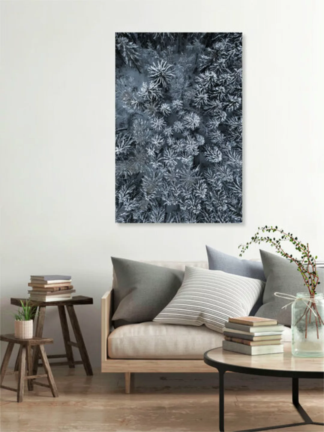 Poster / Leinwandbild - Path Through The Winter Forest günstig online kaufen