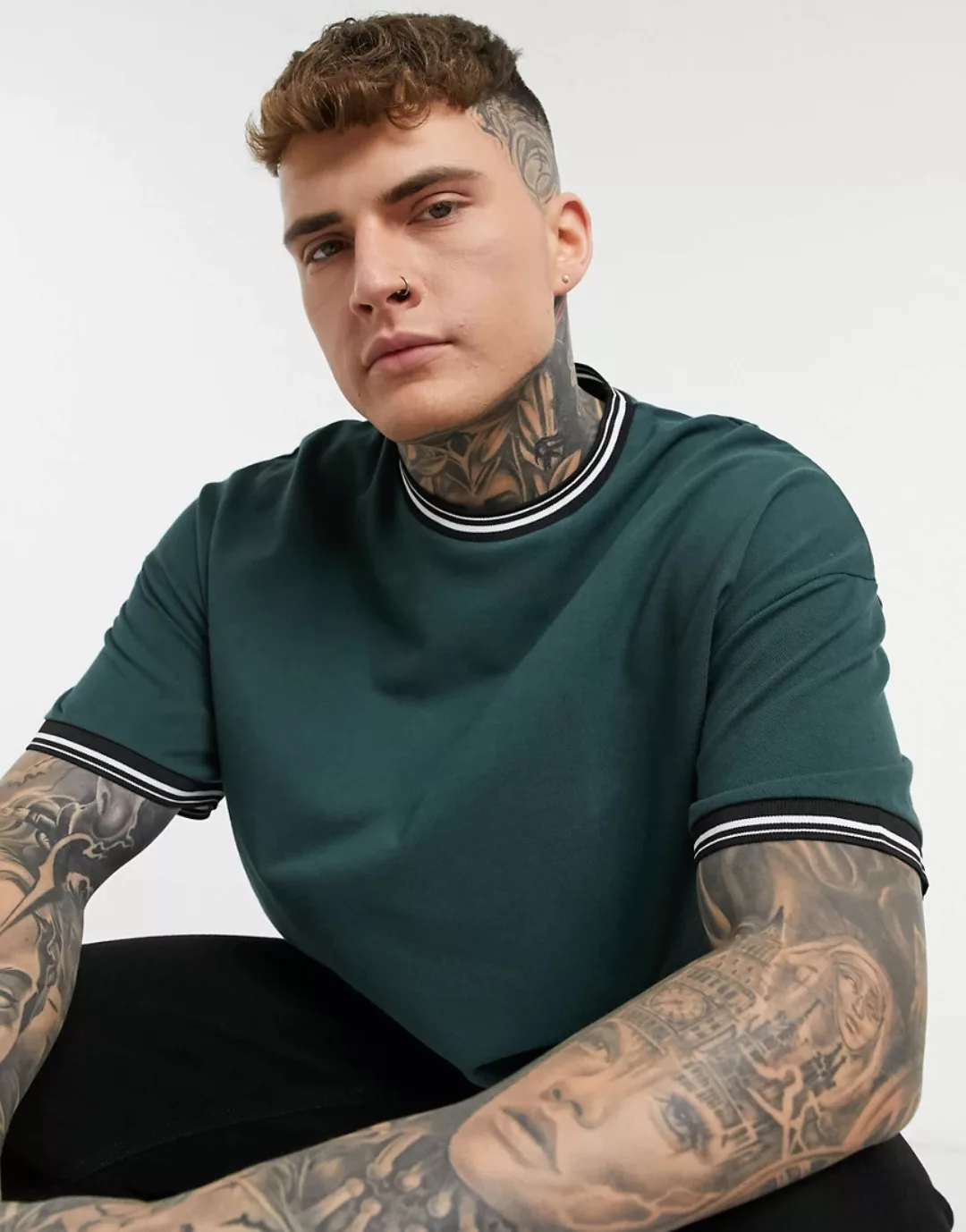 ASOS DESIGN – Oversize-Pikee-T-Shirt mit Zierstreifen in Dunkelgrün günstig online kaufen