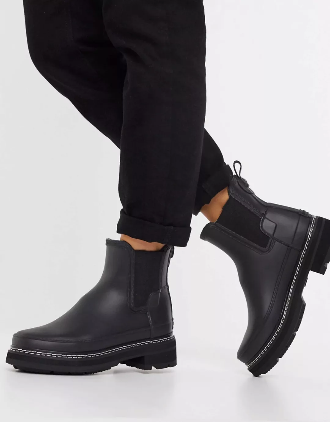 Hunter – Klobige vegane Ankle-Boots mit verfeinerter Naht in Schwarz günstig online kaufen