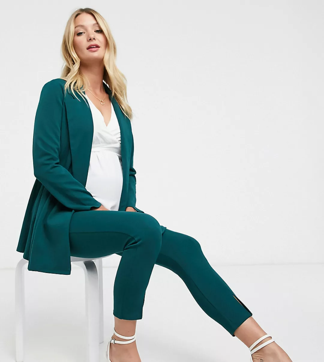 ASOS DESIGN Maternity – Anzugblazer aus Jersey mit Wickeldesign in Tannengr günstig online kaufen