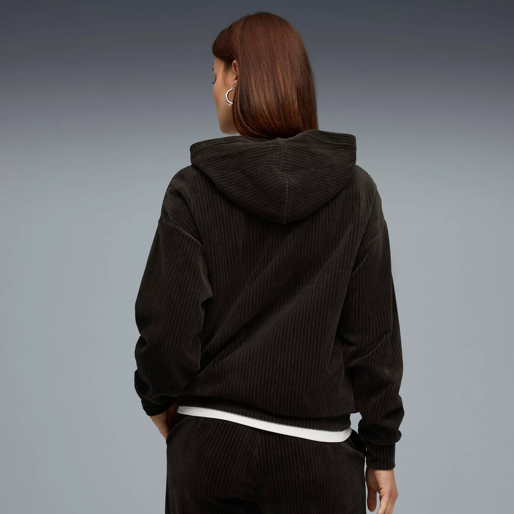 PUMA Kapuzensweatshirt ESS ELEVATED COMFORT VELOUR günstig online kaufen