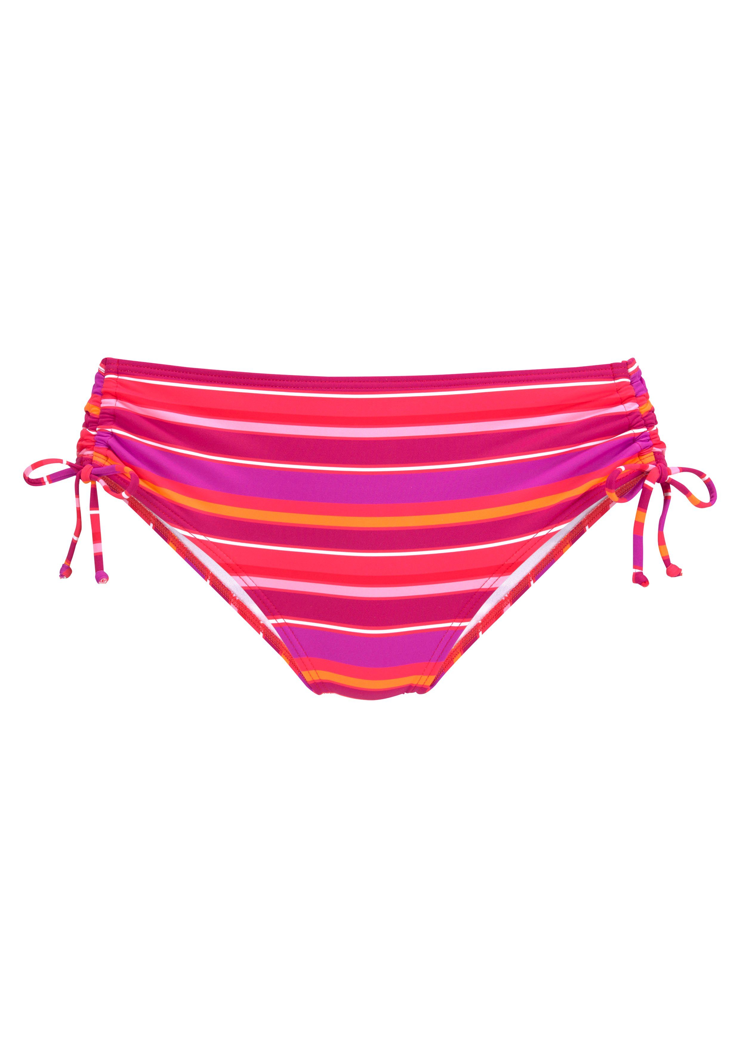 s.Oliver Bikini-Hose seitlich regulierbar und mit günstig online kaufen