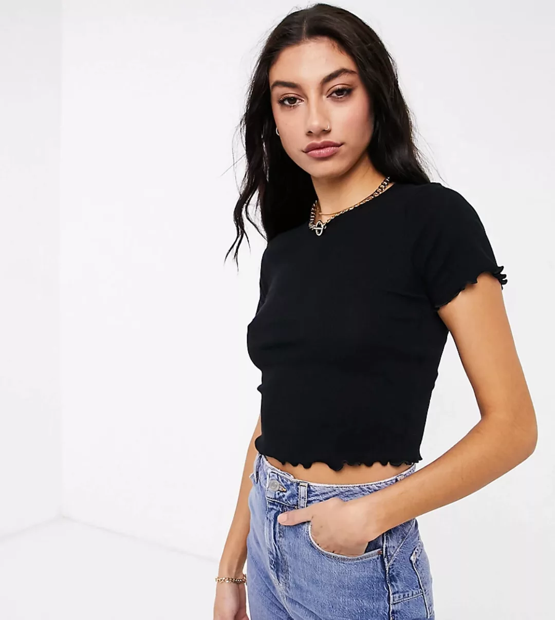 ASOS DESIGN Tall – Kurzes, eng anliegendes T-Shirt mit gekräuseltem Saum in günstig online kaufen