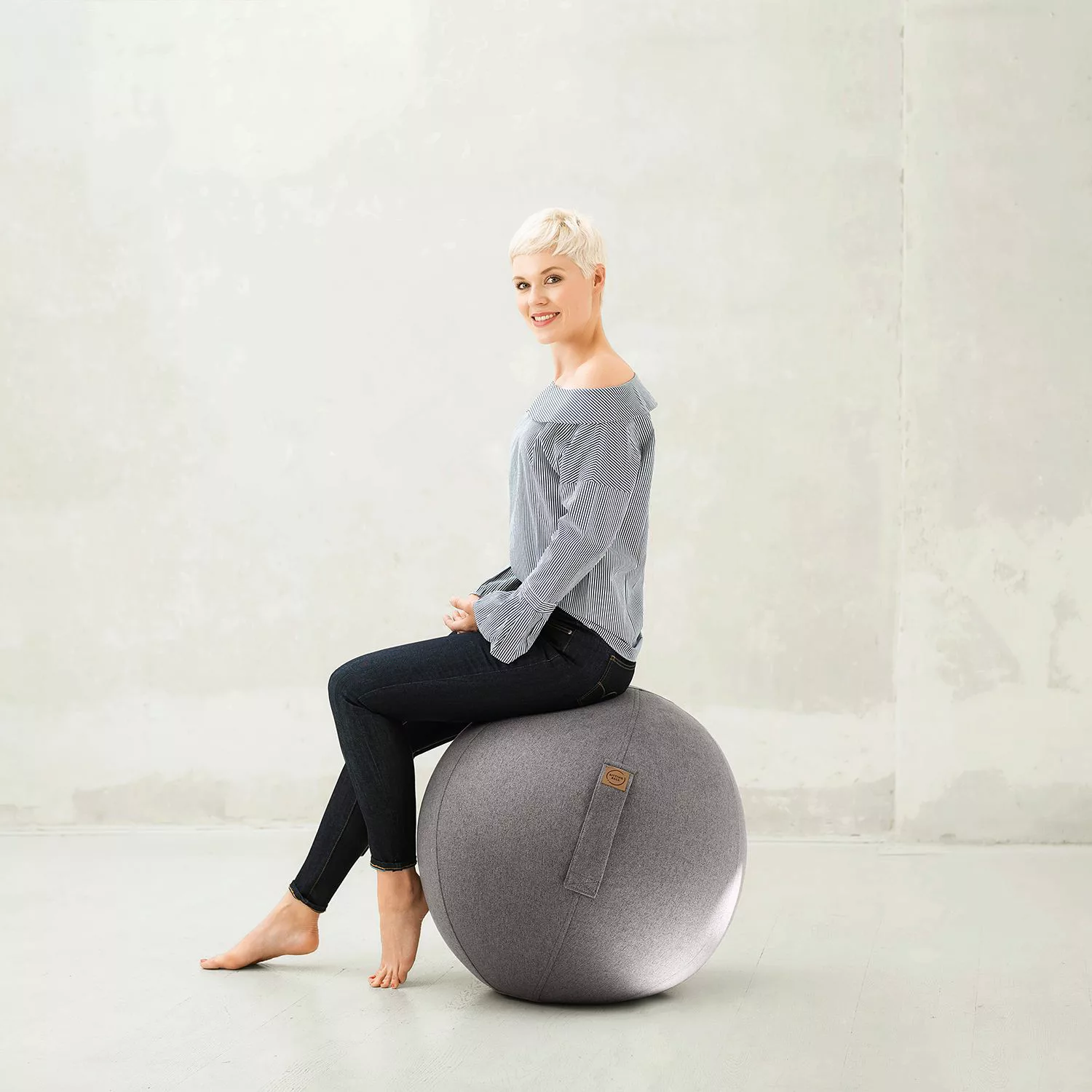 Sitting Ball Sitzball Felt Dunkelblau günstig online kaufen