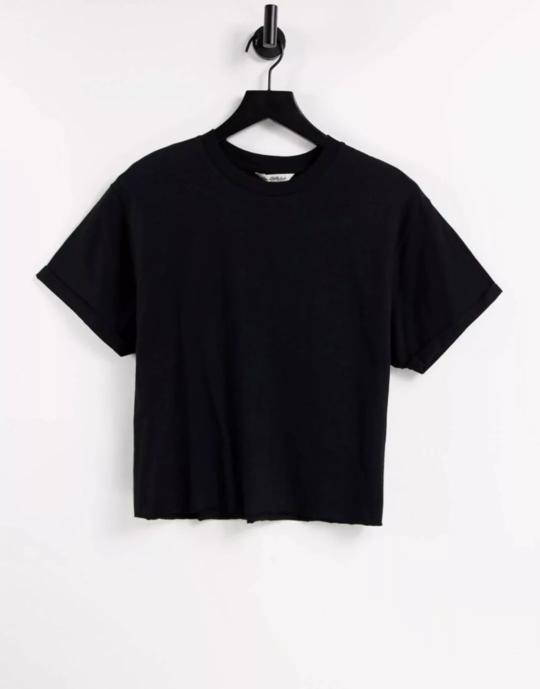 Miss Selfridge – T-Shirt aus Bio-Baumwolle in Schwarz mit Rollärmeln günstig online kaufen